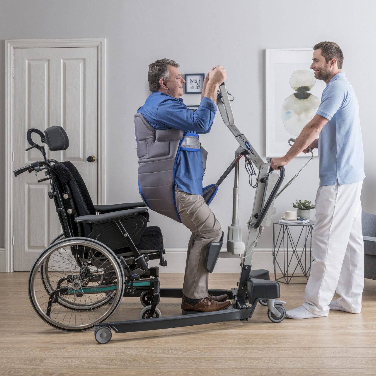 Invacare Bett - Aufstehhilfe ISA XPLUS, Aufstehhilf bis 200 kg, mit JumboCare-Box