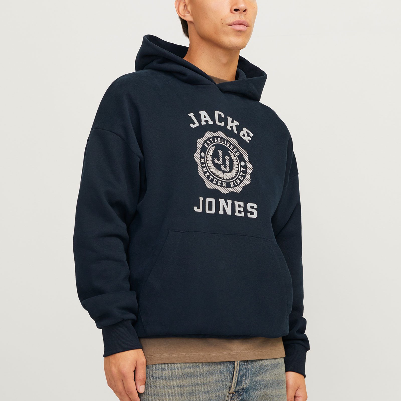 Jack & Jones Hoodie JJVICTO Sweat Hood mit großem Print auf der Vorderseite günstig online kaufen