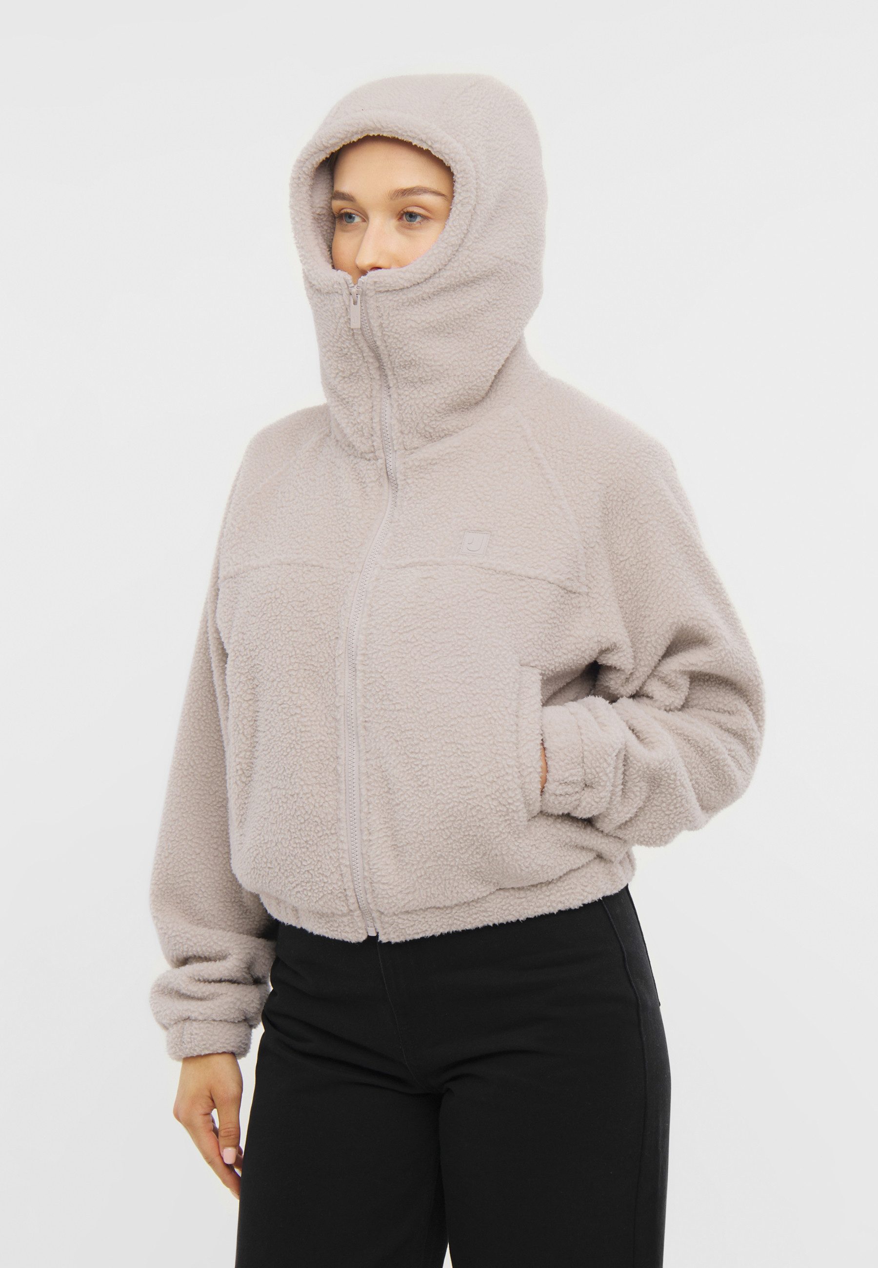 Johnny Urban Kapuzenfleecejacke Nova Fleecejacke mit kurzem Schnitt (1-St) Gemütliche Fleece Jacke mit hochgeschlossener Kapuze – Bild 2 von 5