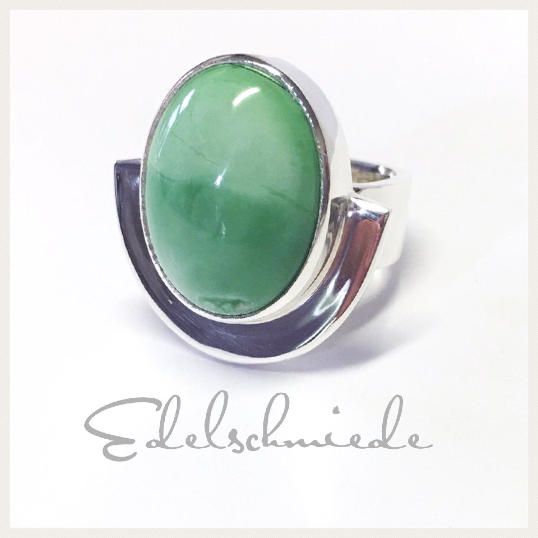 Silberring massiver Silberring 925 mit ovalem Variscit Cabochon Ringgröße 54