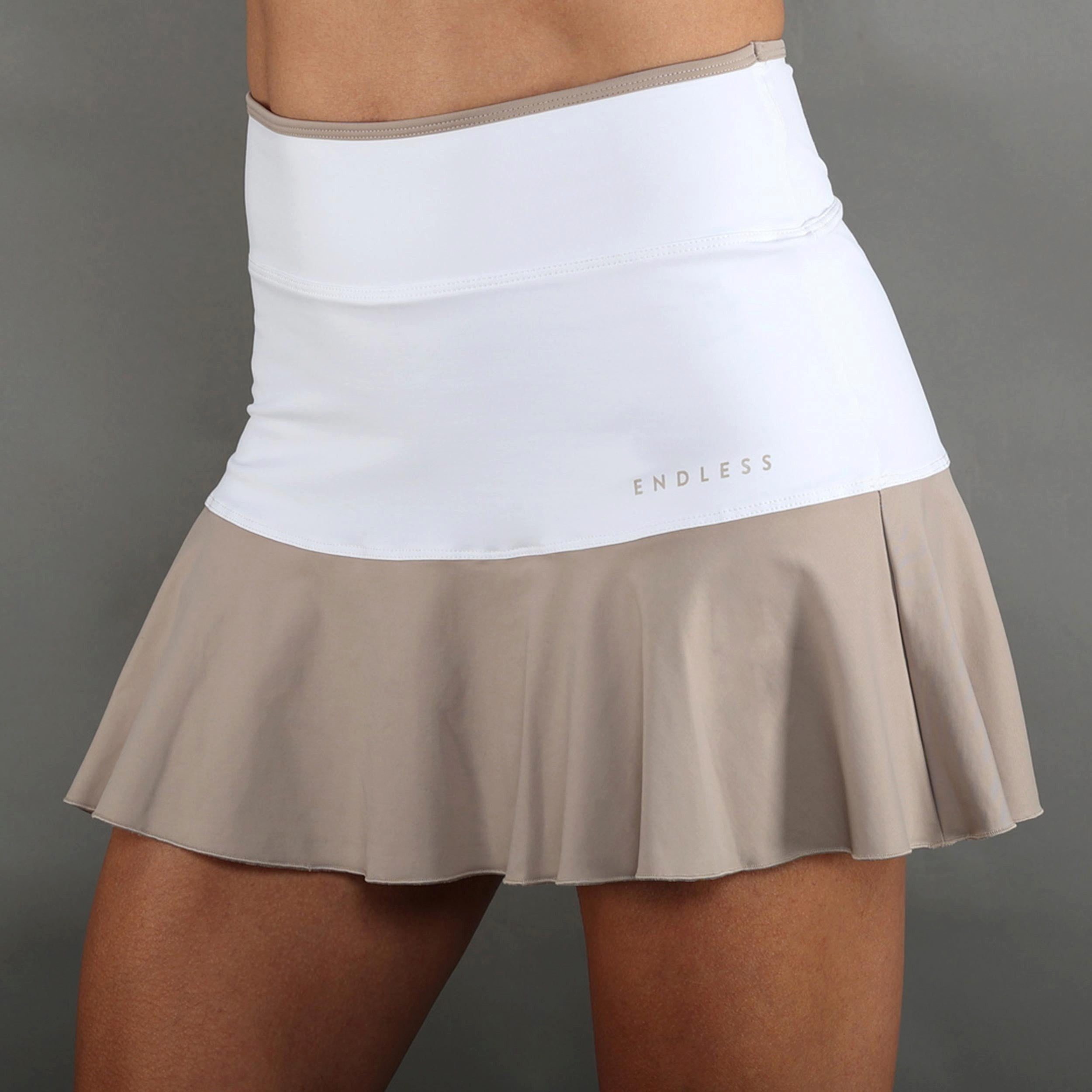 Endless Tennisrock Lace