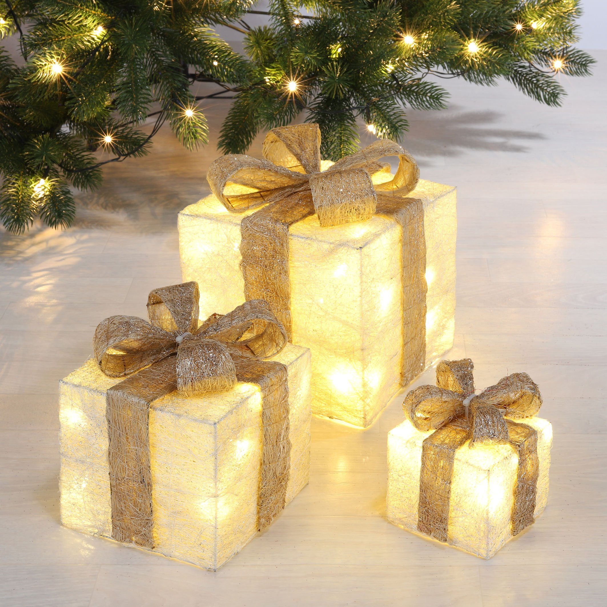 Spetebo LED Dekoobjekt LED Geschenkboxen mit Timer 3er Set - creme, Timerfunktion, LED fest verbaut, warm weiß, Weihnachts Deko Boxen warm weiß beleuchtet | Leuchtfiguren