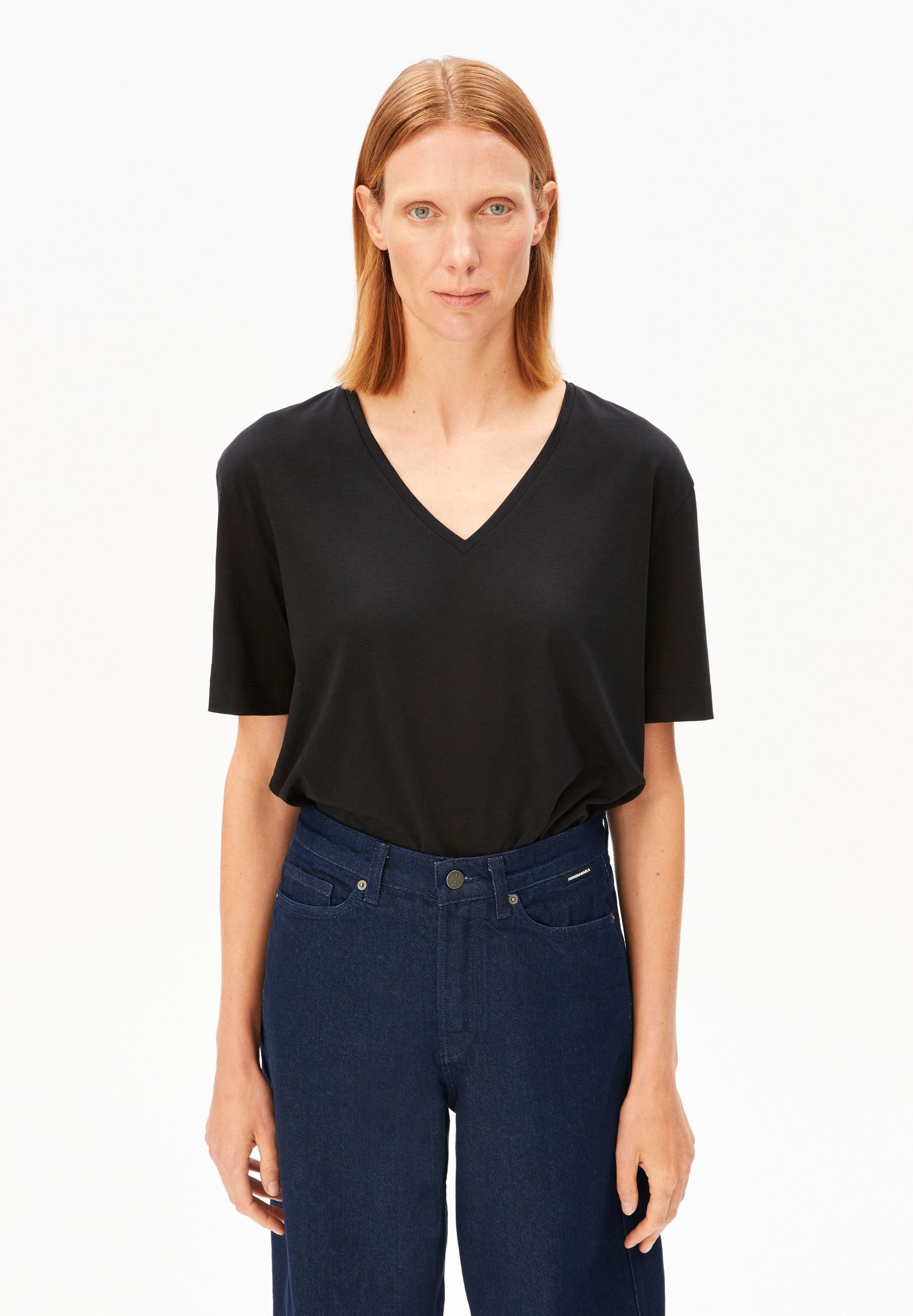 Armedangels T-Shirt V-NECK T-Shirt aus TENCEL™ Lyocell Mix Loose Fit günstig online kaufen