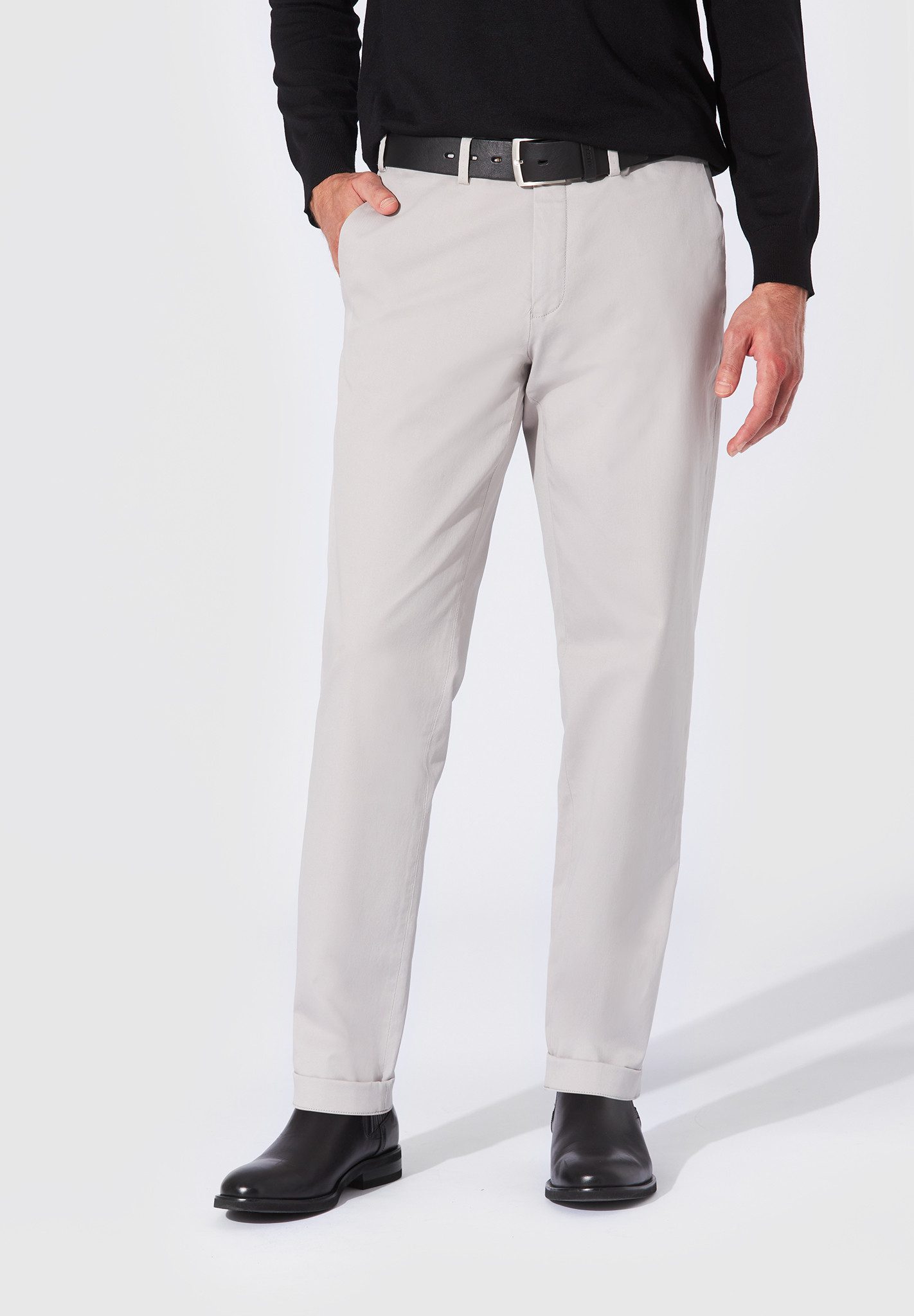 Hiltl Chinos Tilo I Chino Hose Herren Slim Fit Perfetto Twill, hellgrau, 27 Premium Baumwollhose mit Stretch, elegante Business Casual Hose Herren