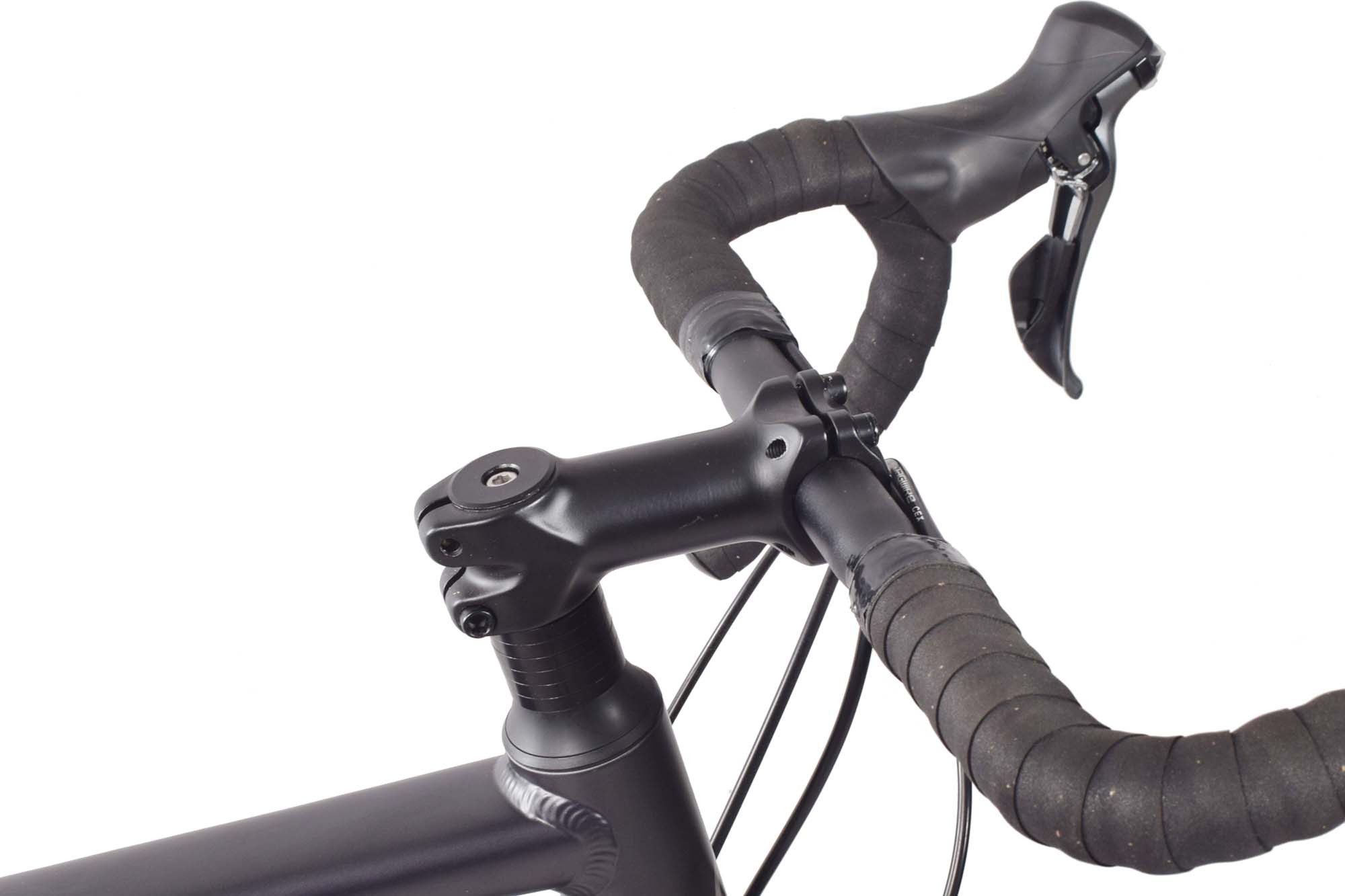 CHILLIZ Gravel Bike CHILLIZ Gravel Bike 28 inch GL.05 grey 16-speed Shimano gears, frame size 54 cm, 2 Tektro disc brakes, drop handlebars