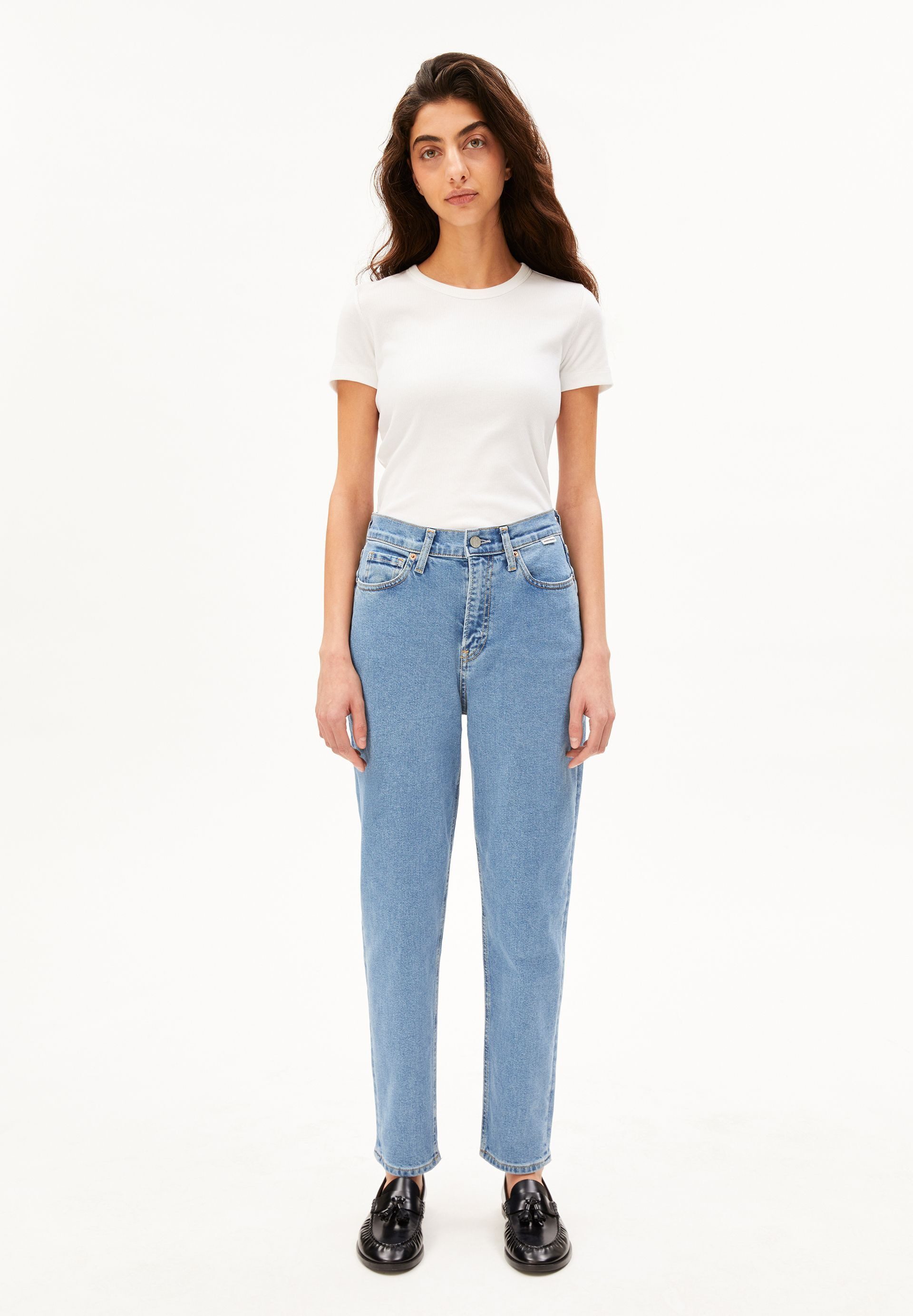 Armedangels Mom-Jeans MAIRAA Mom Jeans recycelter Baumwoll Mix (Comfort-Stretch) High waist