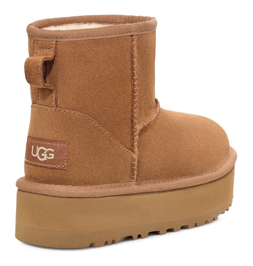 KIDS' CHESTNUT CLASSIC MINI PLATFORM UGG mit Warmfutter Plateaustiefel