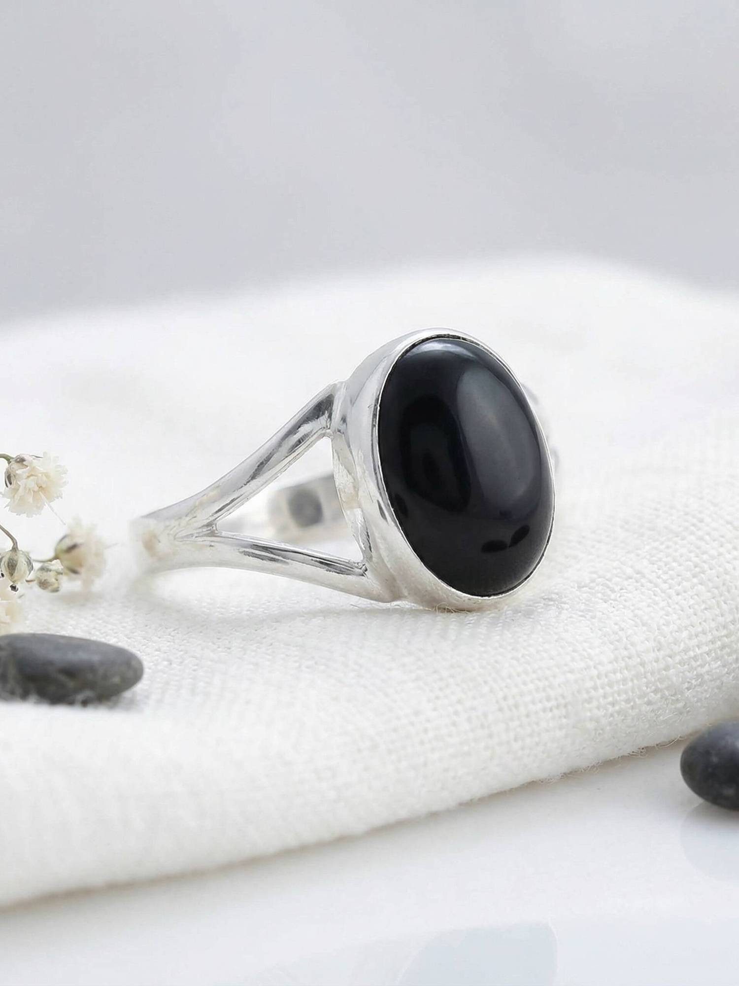 mantraroma Silberring HARDIN aus 925 Silber mit Onyx (Ring mit Schmuckbeute günstig online kaufen