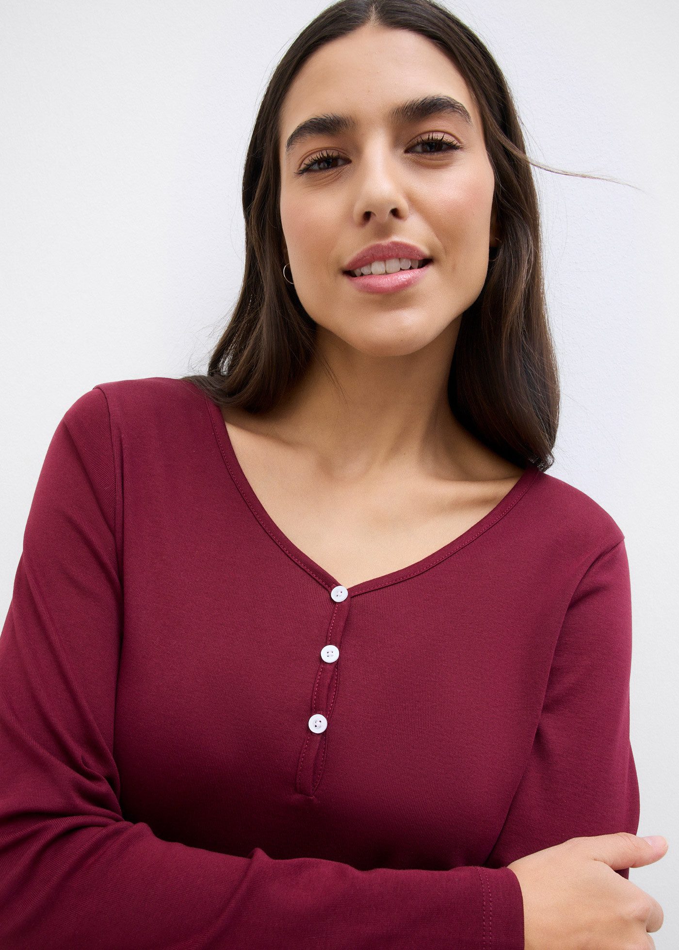 bonprix Langarmshirt (1-tlg) schmale Passform, Langarm, mit kurzer Knopfleiste im Henley-Stil