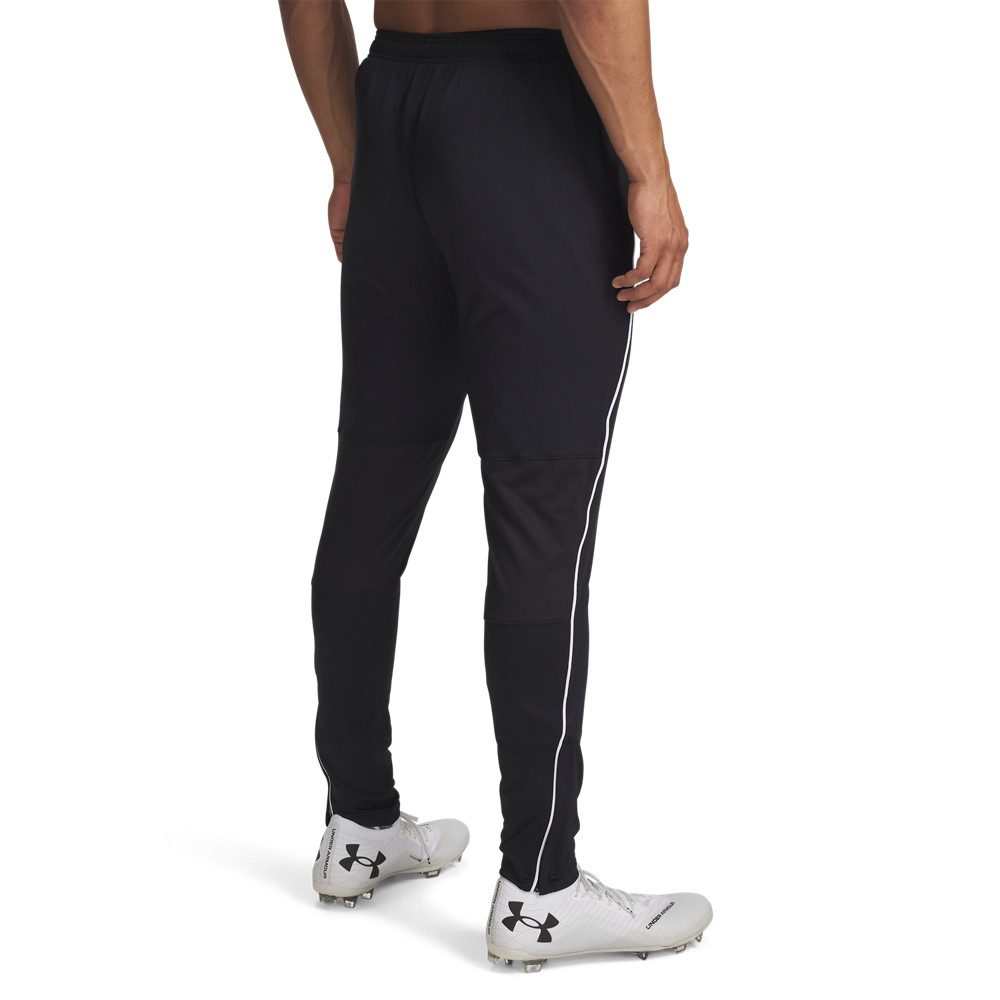 Under Armour® Trainingshose UA M CHALLENGER günstig online kaufen