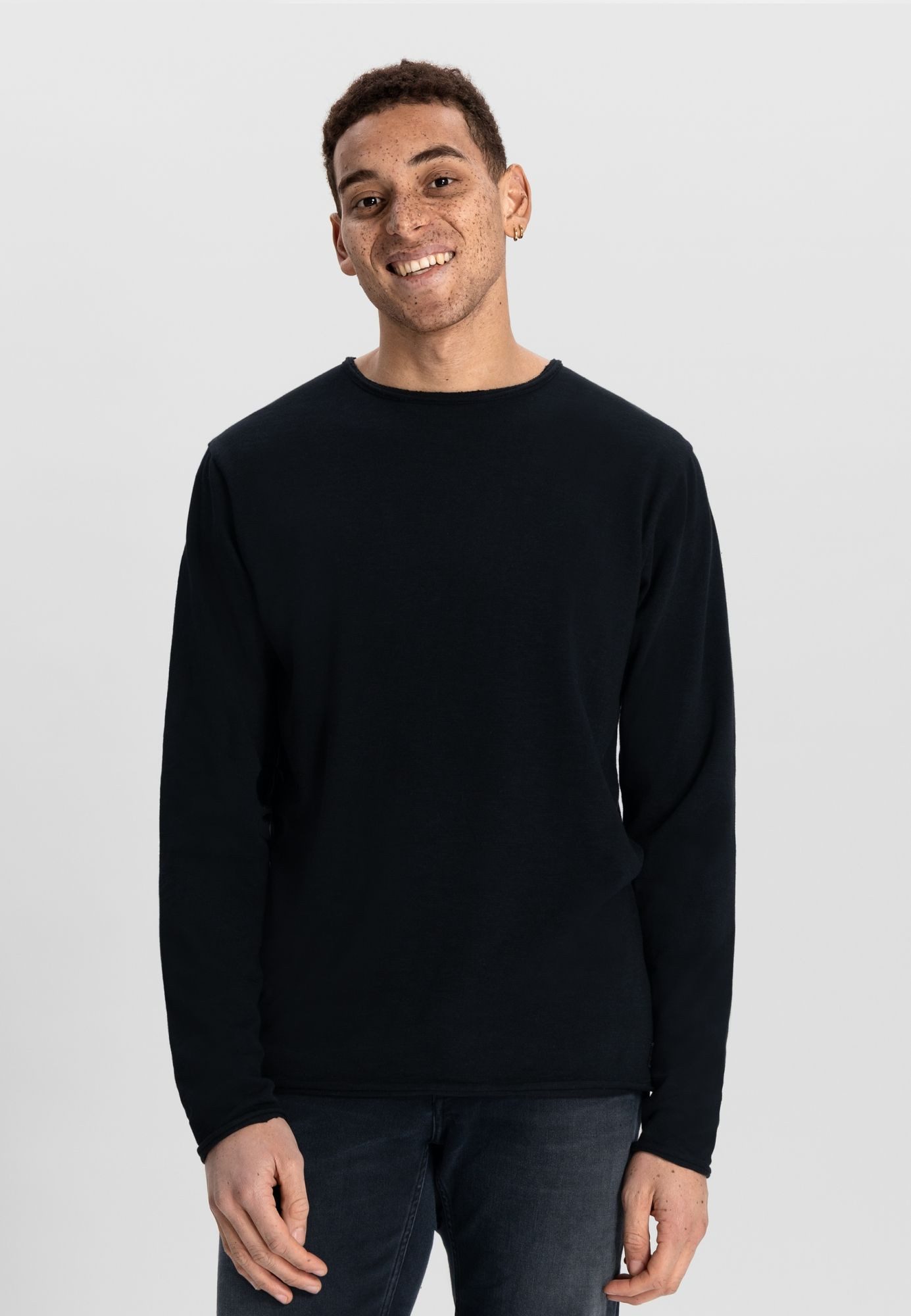 Dstrezzed Rundhalspullover