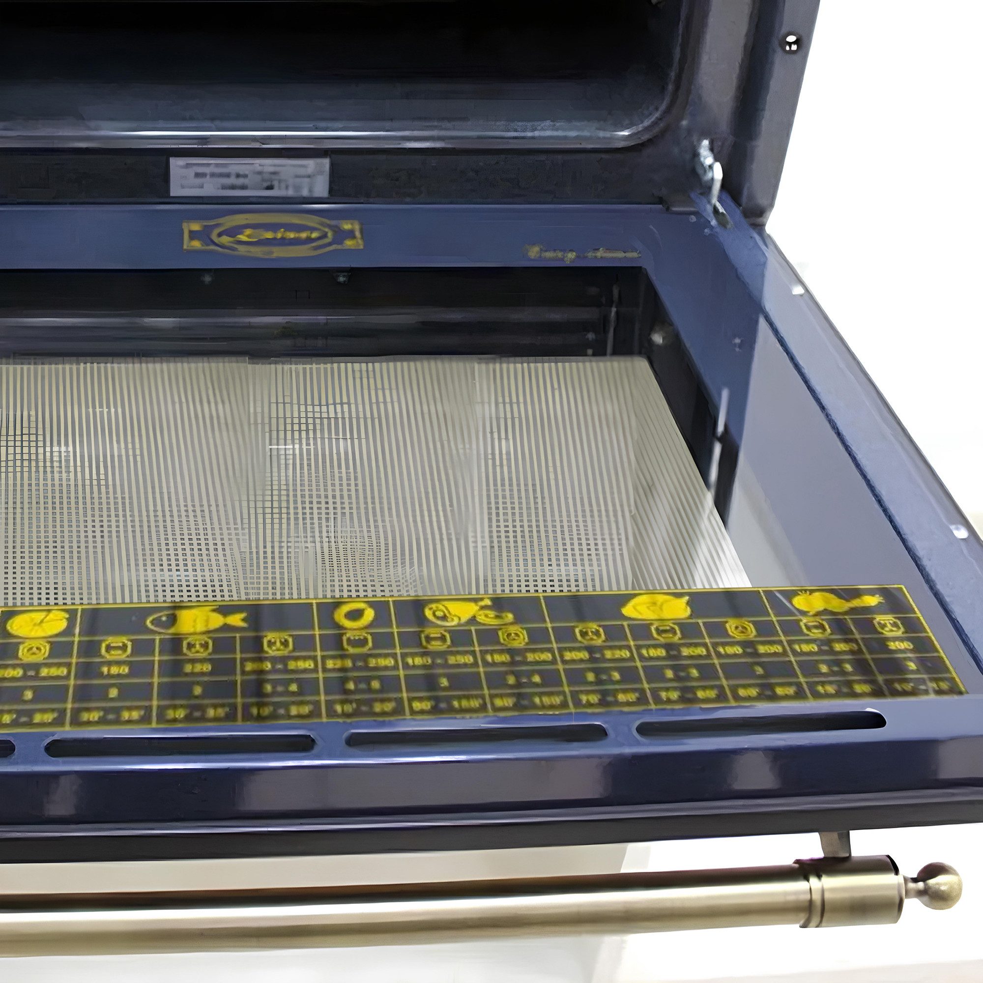 Kaiser Küchengeräte Backofen-Set Herd Set Autark Einbaubackofen Elektro,Retro, Autark, 60cm, 67L, 8 Funktionen,Elfenbein mit Retro Einbau Gasherd, 60cm, Emailliert Elfenbein EH 6355 ElfEm+KG 6325 ElfEm, mit 1-fach-Teleskopauszug