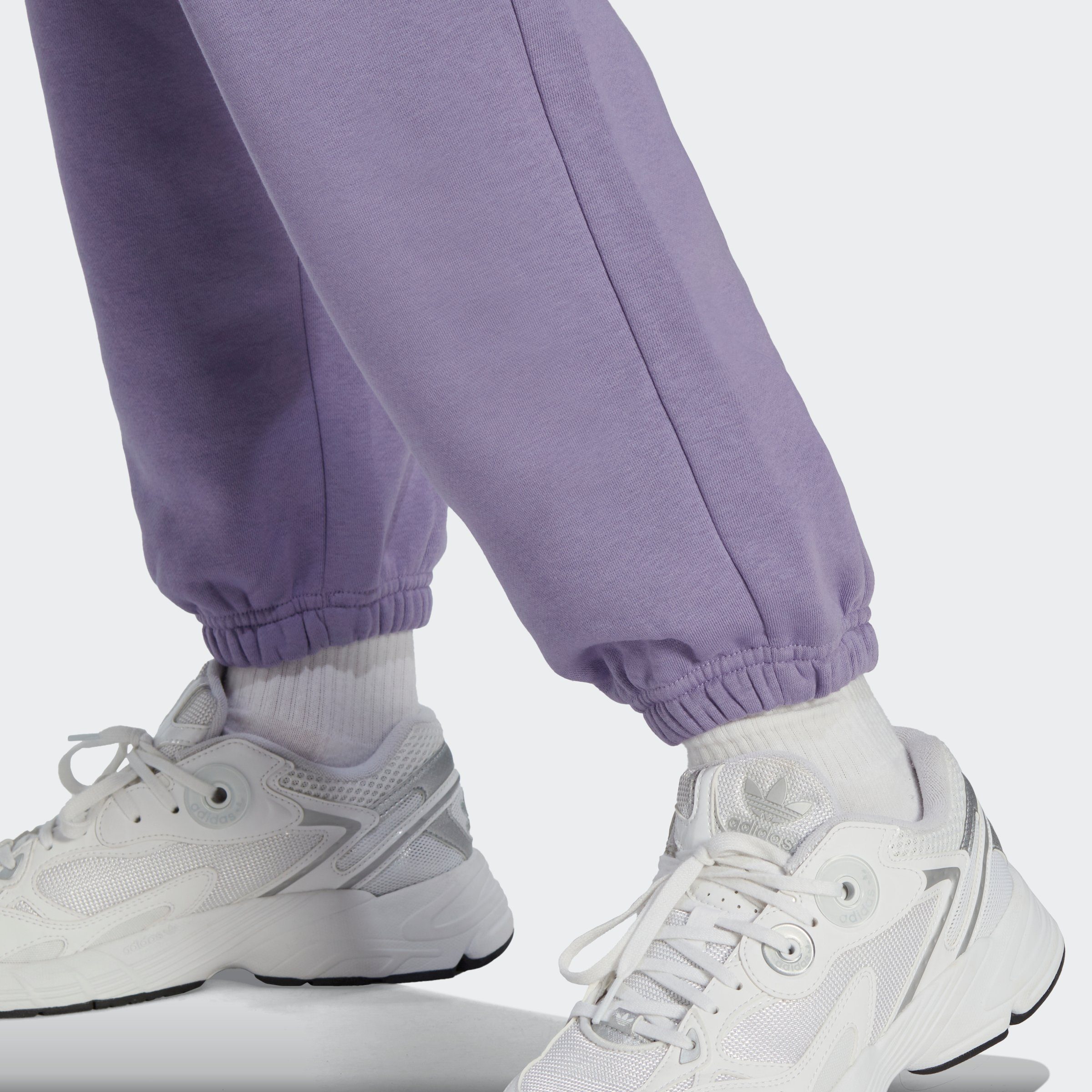 adidas Originals Sporthose ESSENTIALS FLEECE Lilac Magic (1-tlg)