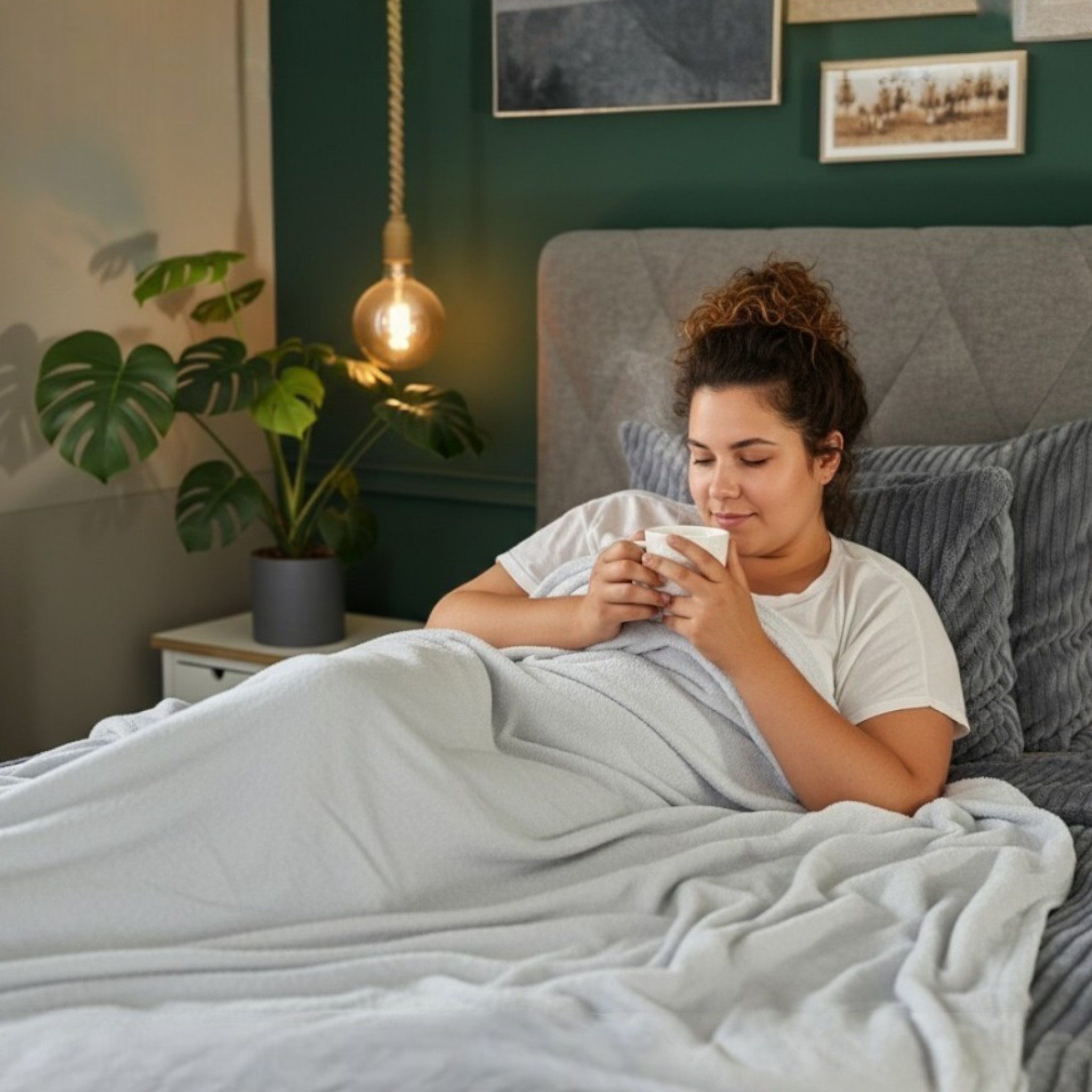 Meinposten Tagesdecke Kuscheldecke Flauschig Weich XXL180x220 Mikrofaser Wohndecke Flanell