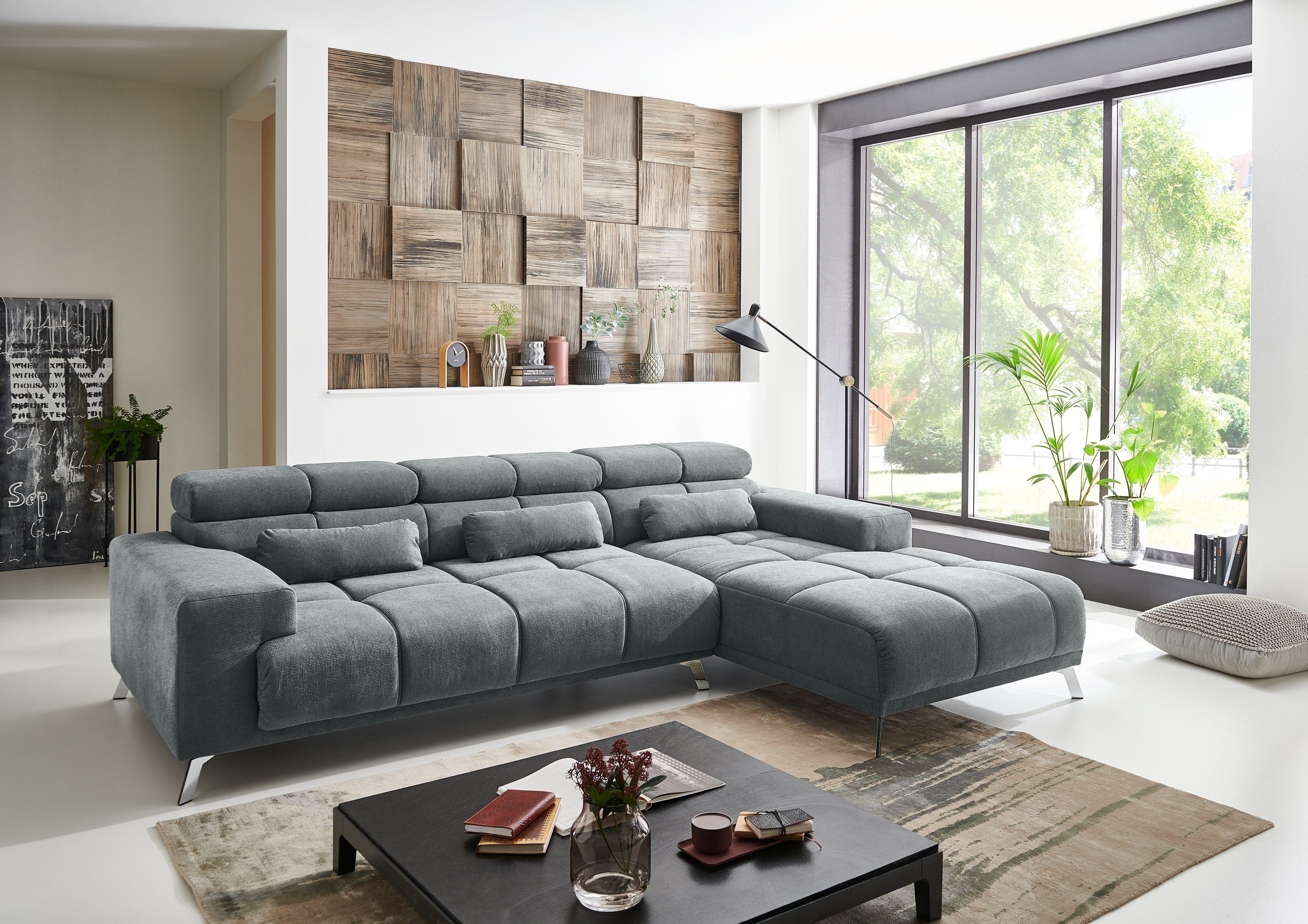 Iwaniccy Wohnlandschaft elektr. Sitztiefenverstellung, grau, Füße chrom - 285x99x201 (BxHxT)