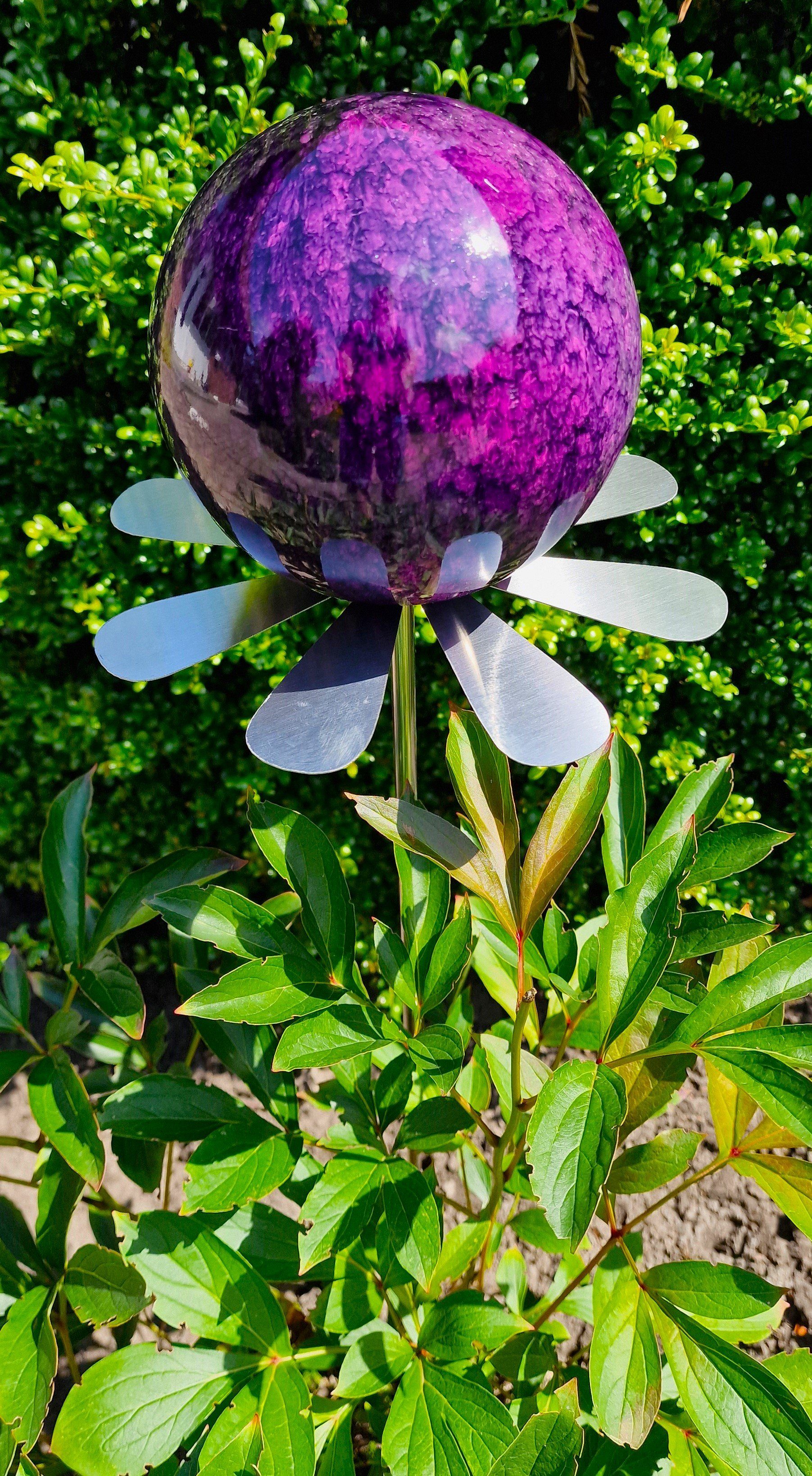Jürgen Bocker - Gartenambiente Gartenstecker Blütenzauber Rotterdam Rosenkugel 10 cm Edelstahl mit Stab 80 cm