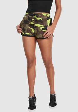 URBAN CLASSICS Stoffhose Urban Classics Damen Ladies Printed Camo Hot Pants (1-tlg)