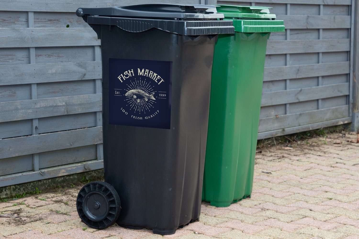 Mülltonne, - Sticker, Text Fisch Jahrgang Container, St), (1 Mülleimer-aufkleber, Wandsticker - Abfalbehälter MuchoWow