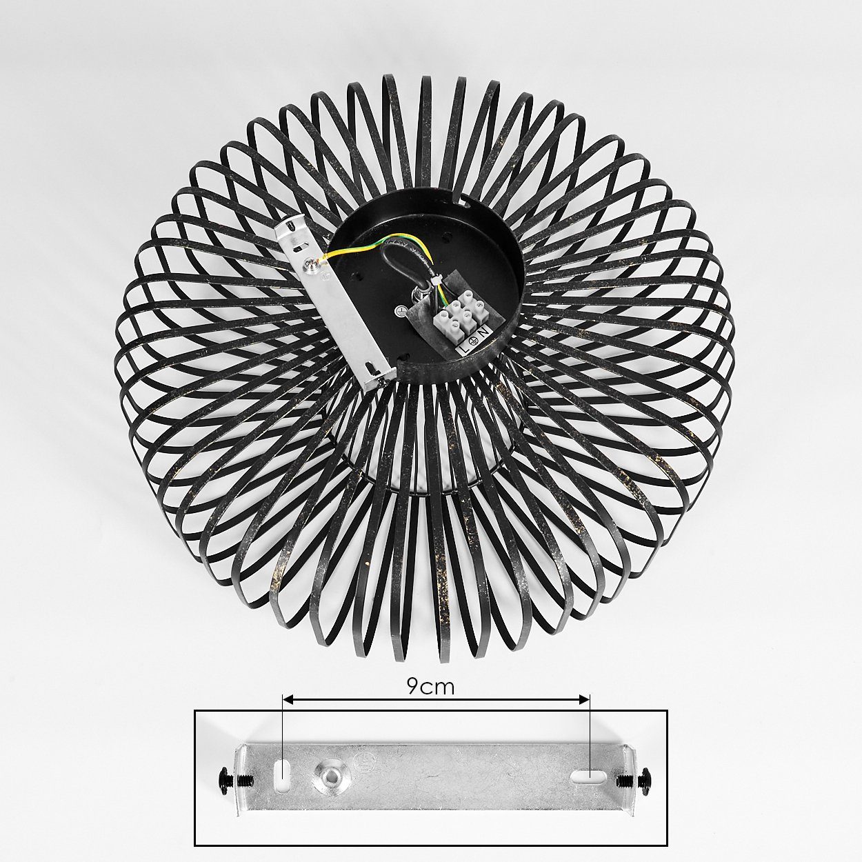 hofstein Deckenleuchte »Pieris« runde Deckenlampe aus Metall in Schwarz/Gold, ohne Leuchtmittel, E27, Retro-Leuchte mit Lichteffekt durch Gitter-Optik – Bild 5 von 5