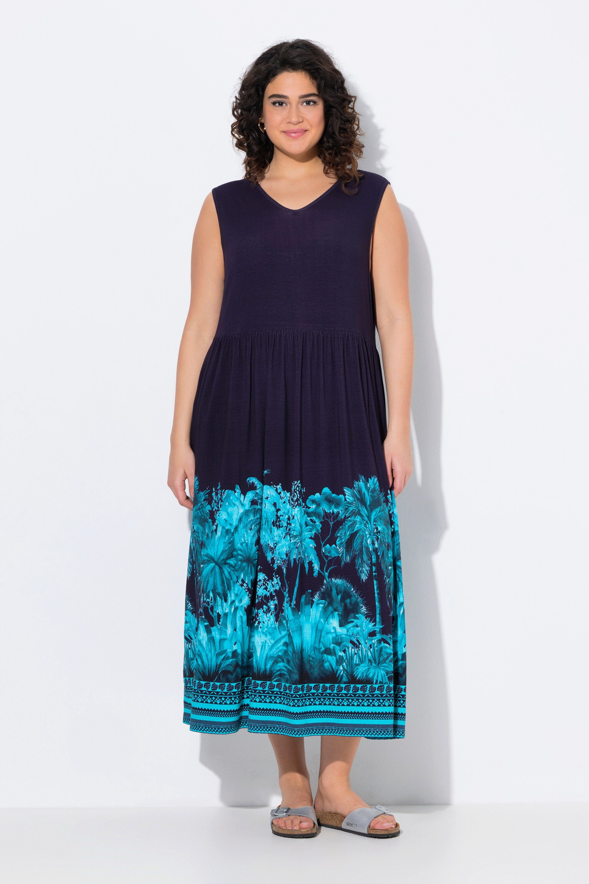 Ulla Popken Jerseykleid Jersey-Maxikleid Palmen V-Ausschnitt günstig online kaufen