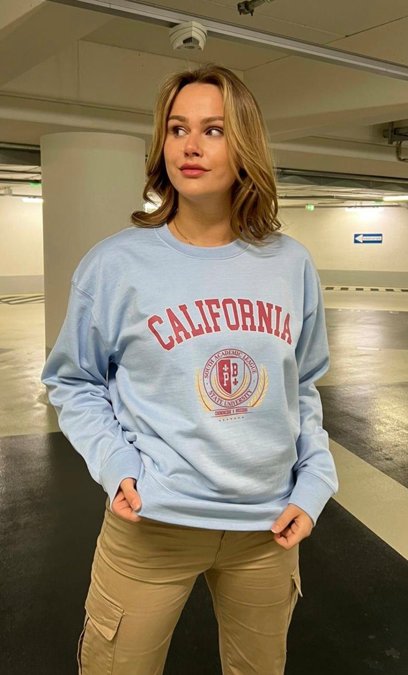 Worldclassca Sweatshirt Worldclassca Damen Mädchen Oversized Sweatshirt Lounge Homewear Sweater Shirt Bedruckt Schriftzug CALIFORNIA College Uni Farben Freizeit Sport Langarmshirt Oberteil Pulli Pullover Blogger NEU