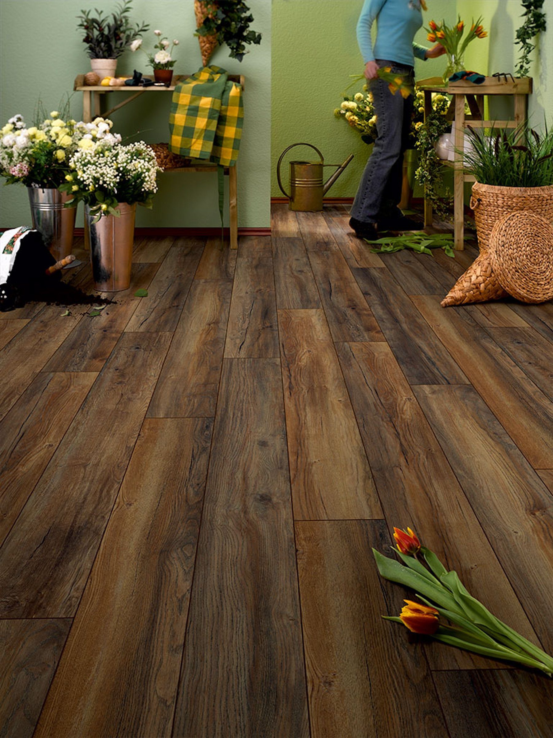 JANGAL Laminat State Park Line Pro Laminatboden - Dunkle Eleganz trifft auf Natur, 12mm stark, 137,5x18,8x1,2cm, für 6,465m2, Easy-Klicksystem