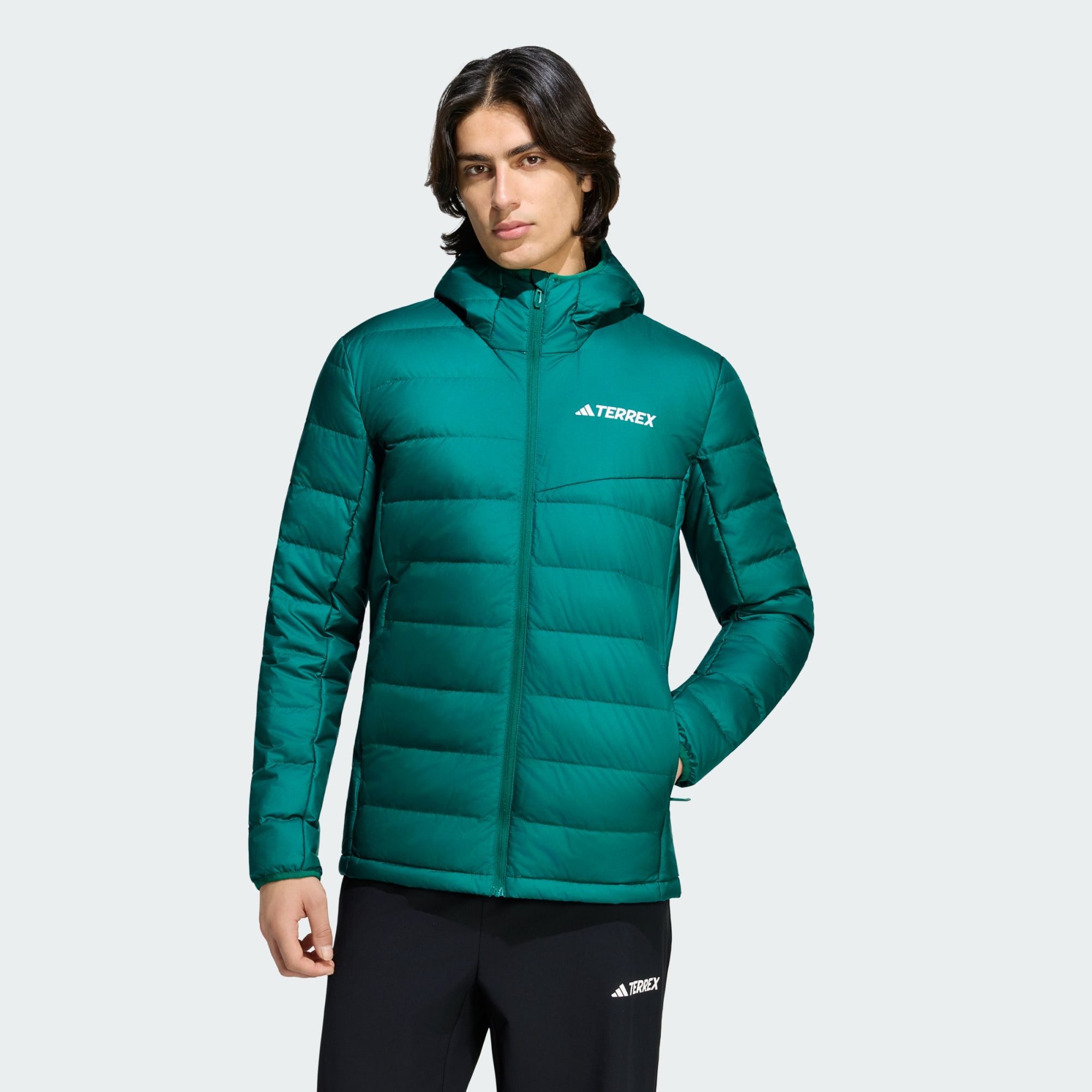 adidas TERREX Steppjacke TERREX MULTI LIGHT DOWN CLIMAWARM KAPUZENJACKE (1-St)