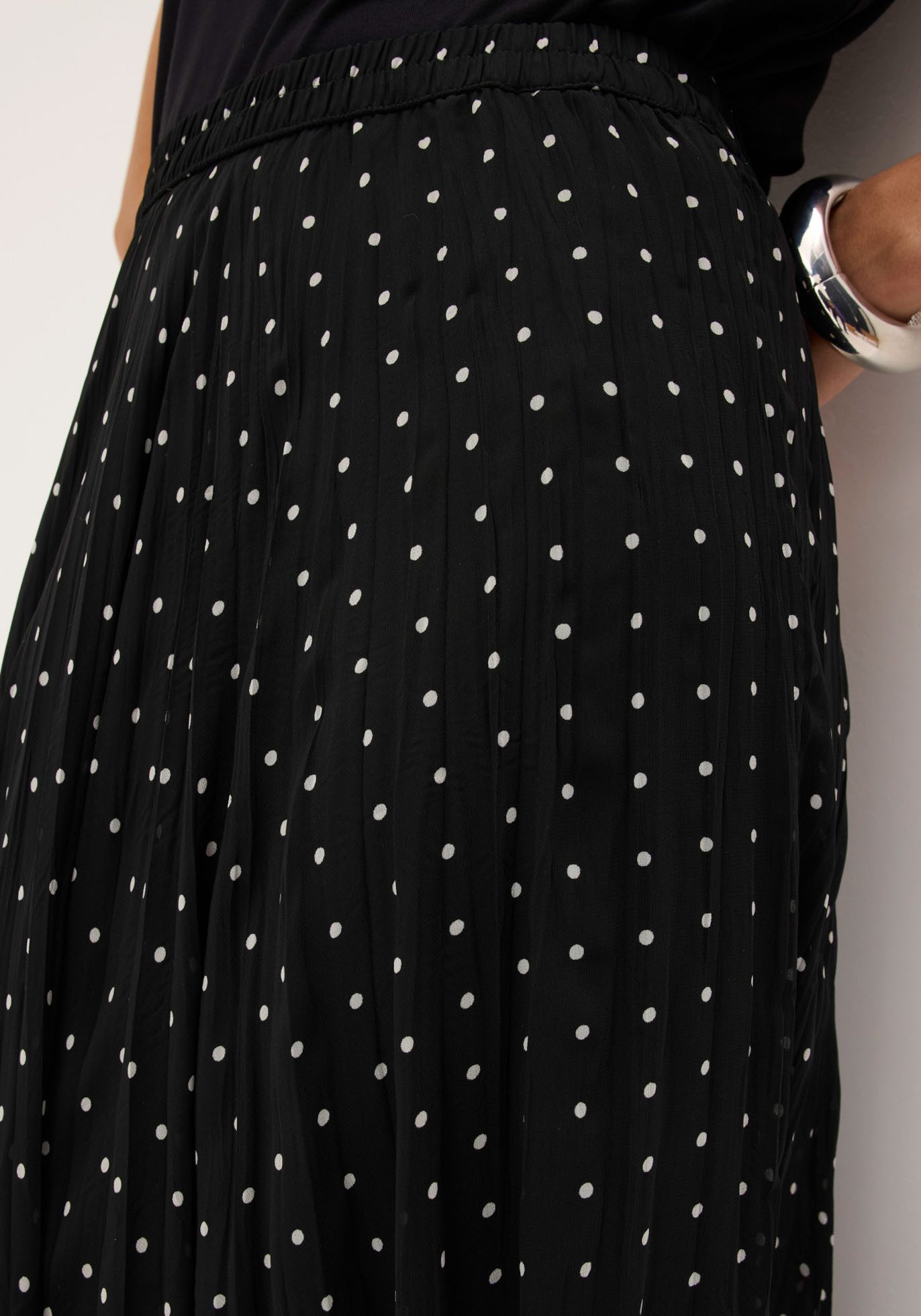 bonprix Plisseerock mit Elastikbund, in A-Linie, mit Crash-Optik