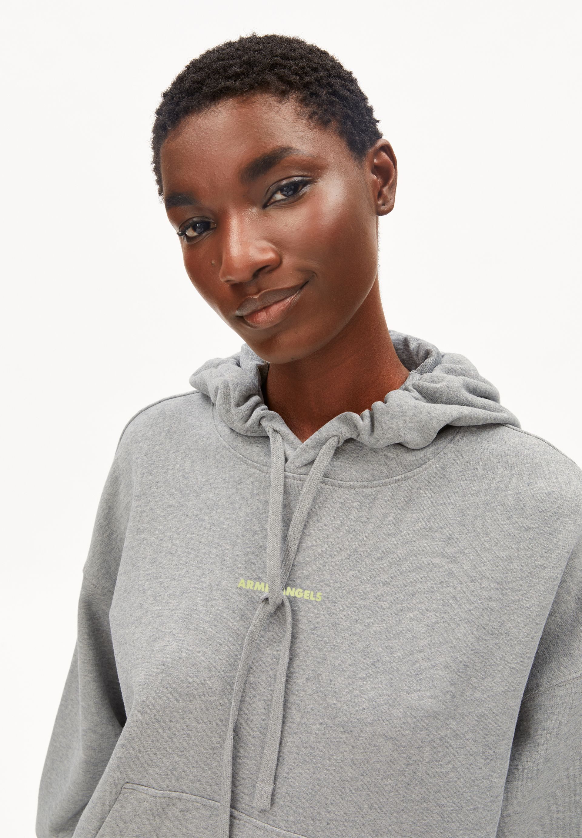 Armedangels Hoodie FRANCISARAA DIFFERENCE (1-tlg., Oversized Fit) Kängurutasche