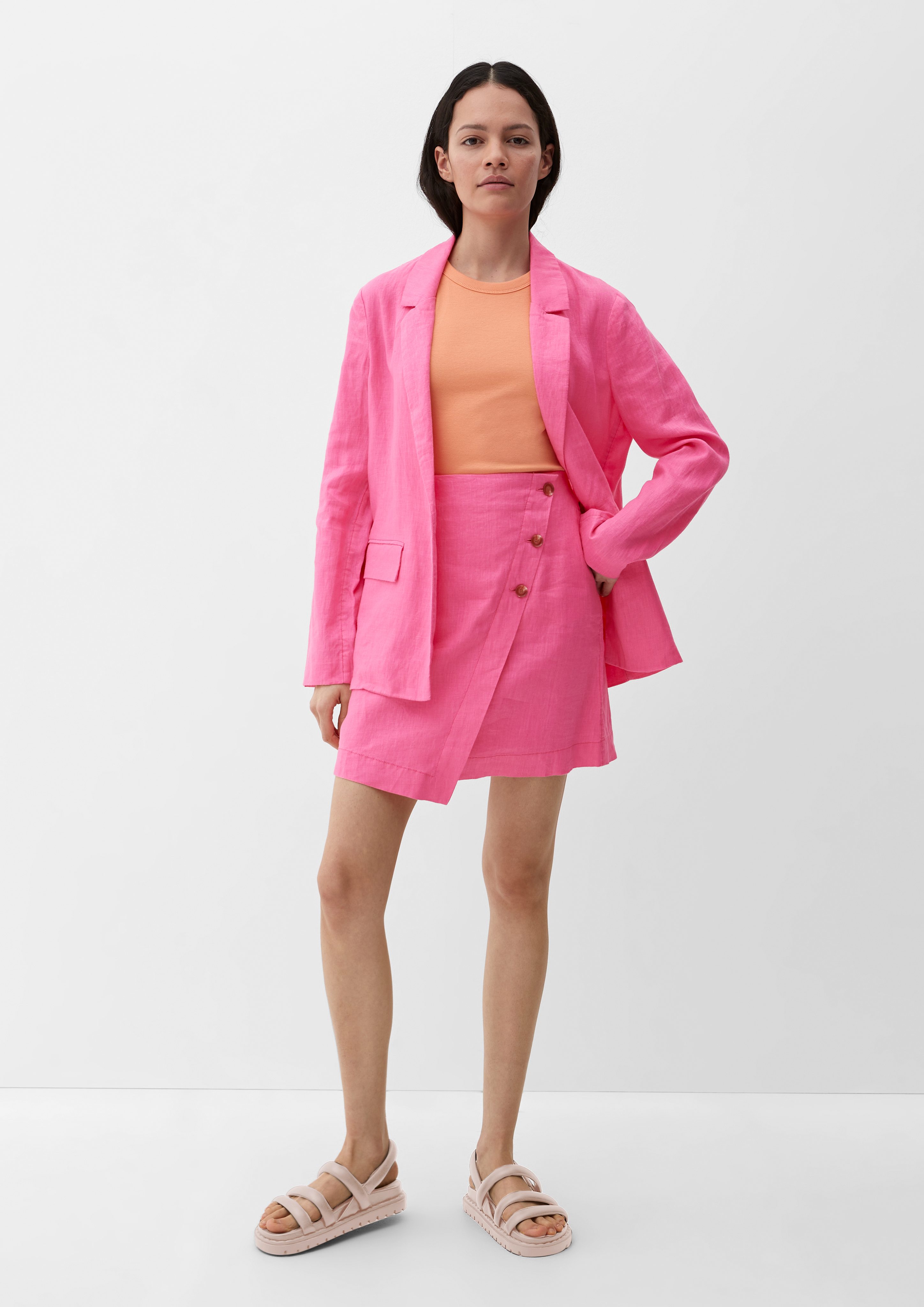 s.Oliver Minirock Leinenrock mit asymmetrischer Knopfleiste im Slim Fit pink