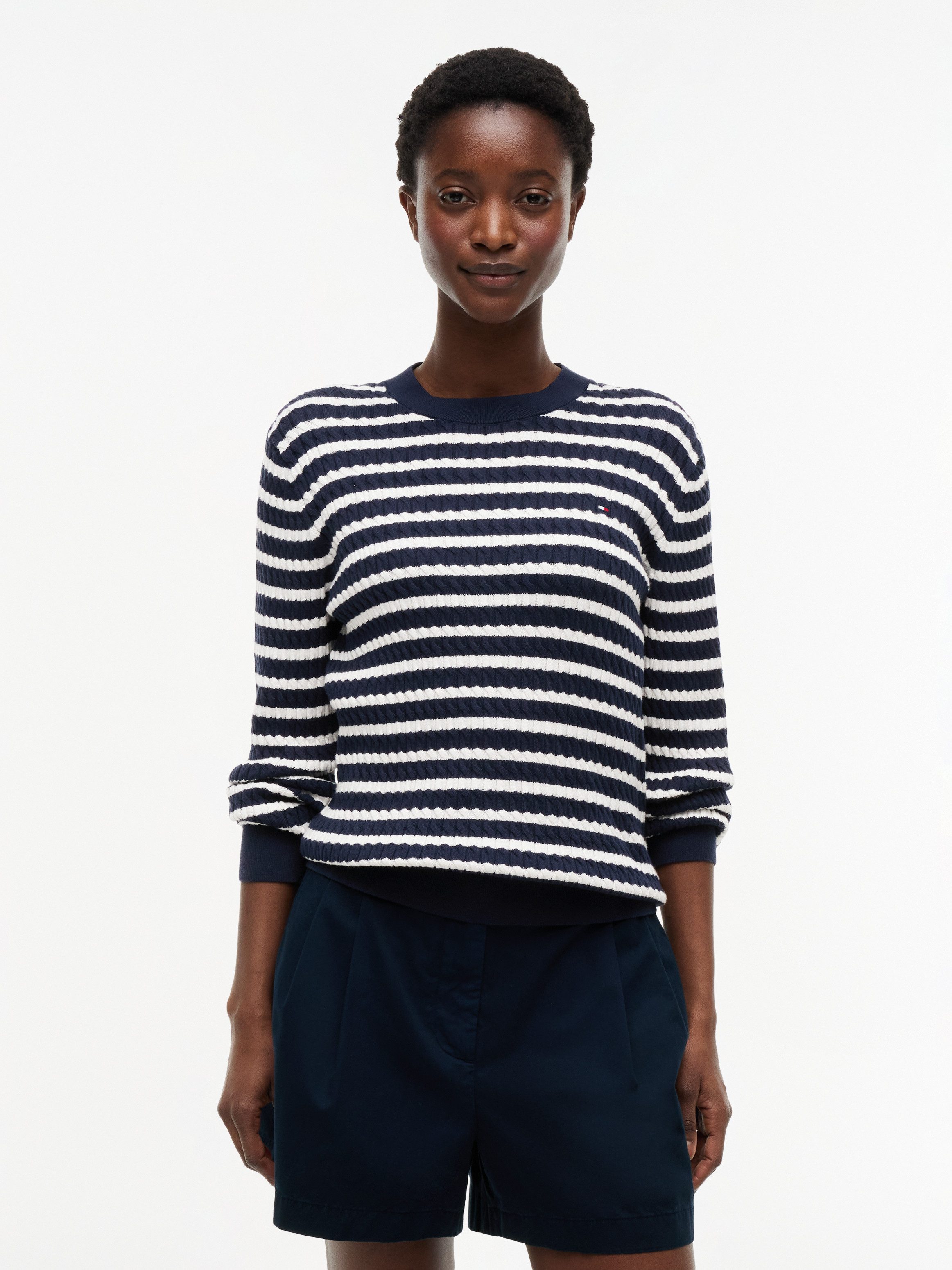 Tommy Hilfiger Rundhalspullover CO CABLE C-NK LS SWEATER Baumwolle, mit Zopfmuster, Regular Fit
