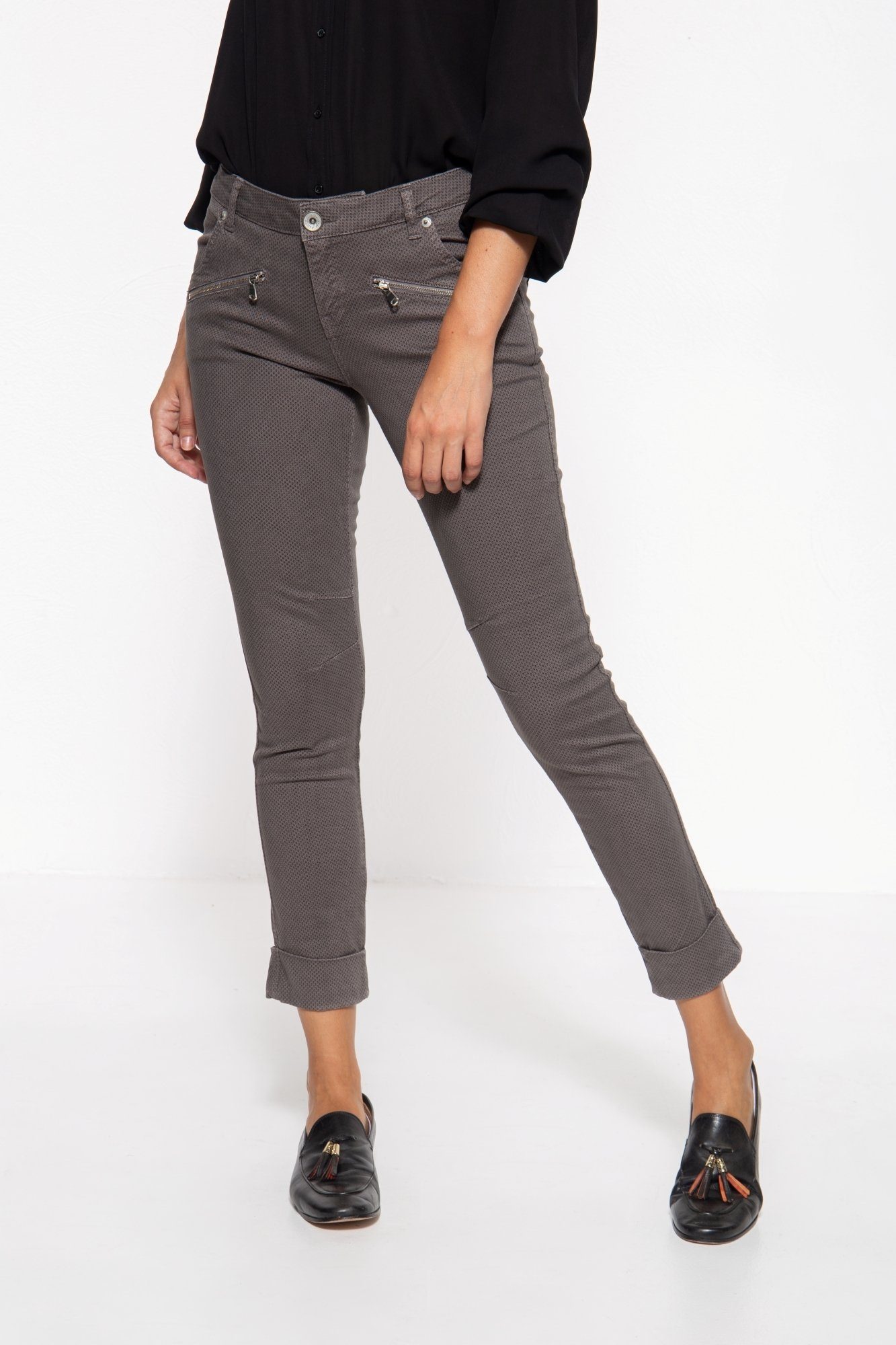 ATT Jeans Slim-fit-Jeans Lola mit graphischer Musterung