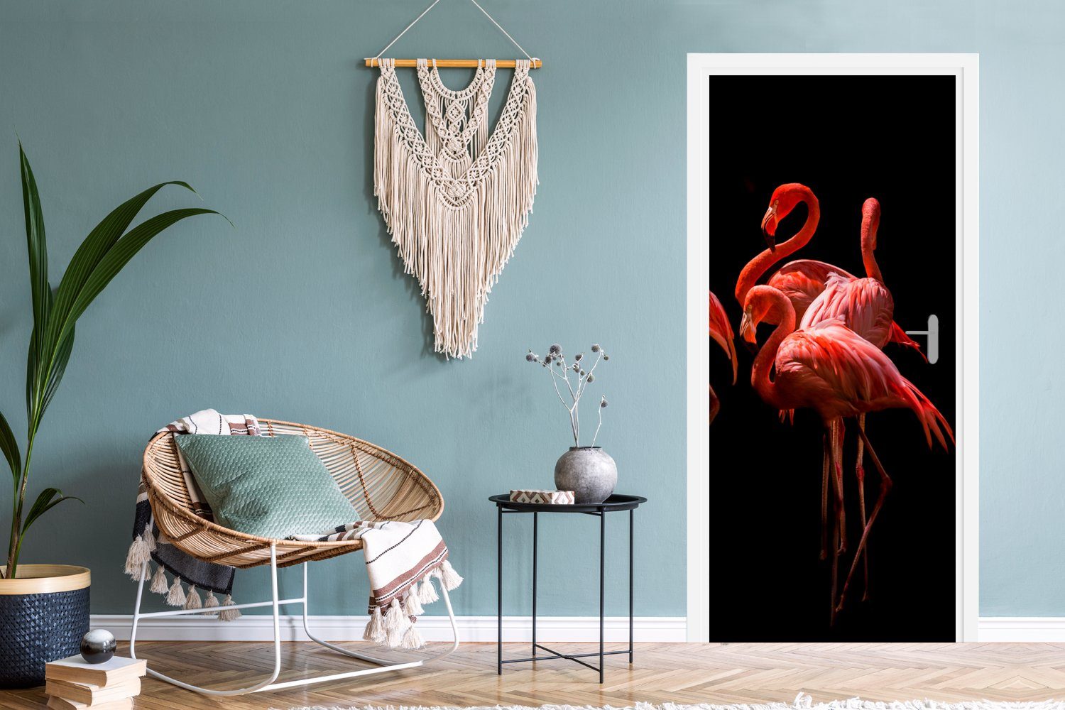 Flamingos - - Matt, Vögel (1 Türtapete Fototapete bedruckt, MuchoWow Schwarz, cm Türaufkleber, - Tür, Federn für St), 75x205