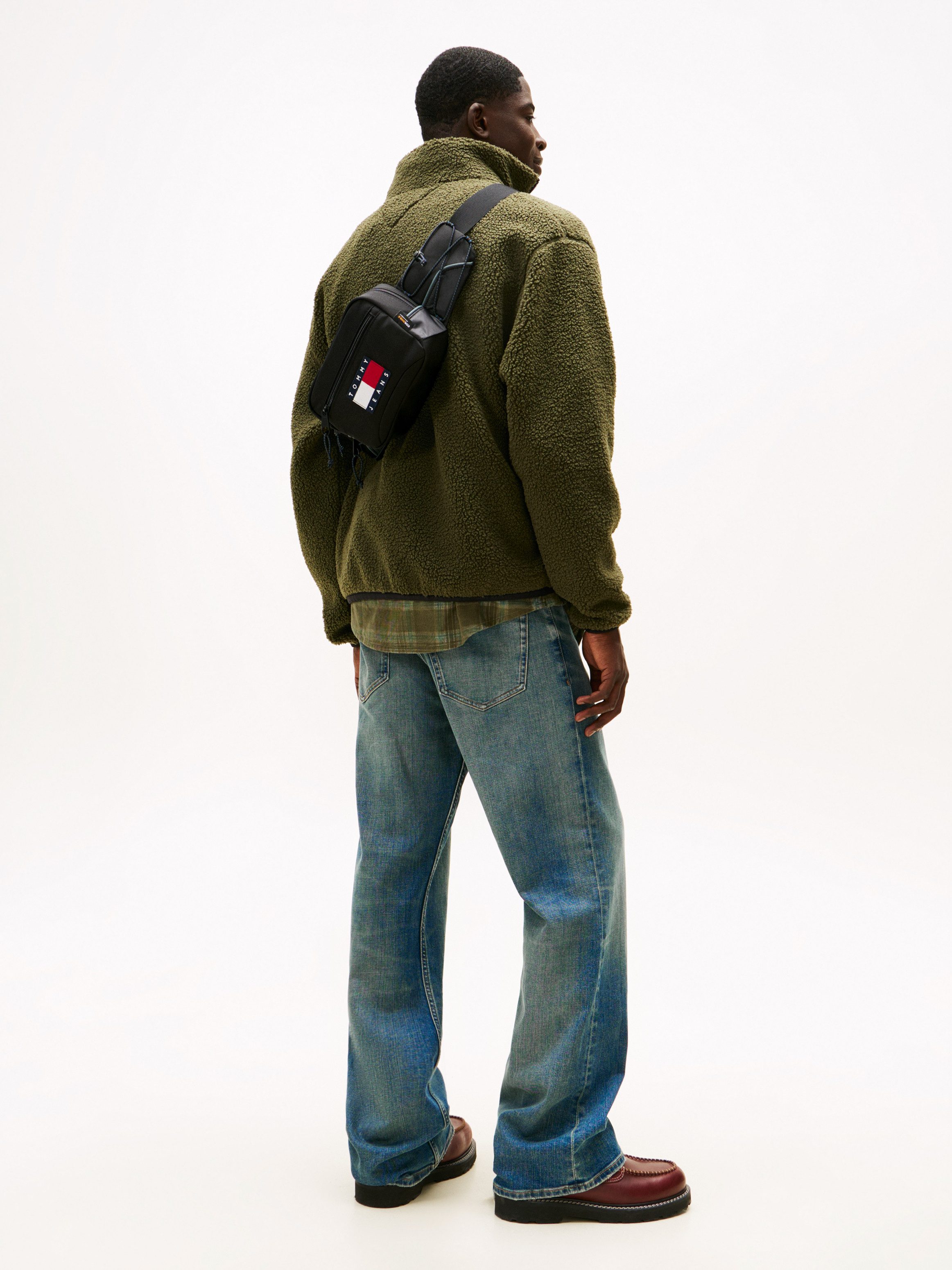 Tommy Jeans Gürteltasche TJM ARCHIVE BUMBAG, Unisex Bauchtasche, Minibag mit verstellbarem Bauchgurt