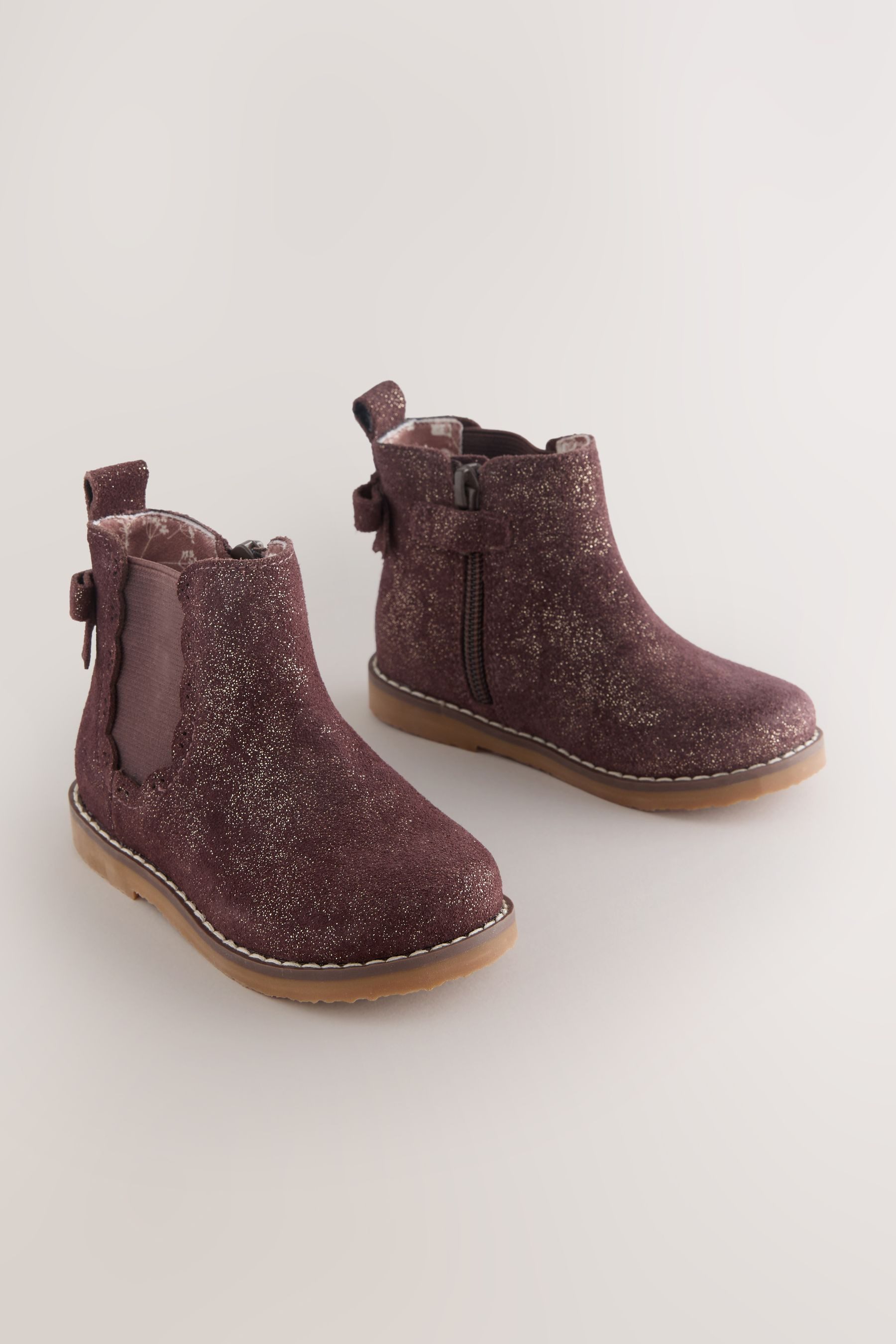 Next Ankle Boots in Chelsea-Optik Stiefelette (1-tlg)