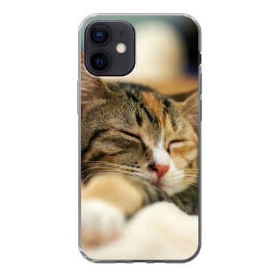 MuchoWow Handyhülle Katzen - Schlafen - Vorleger, Handyhülle Apple iPhone 12, Smartphone-Bumper, Print, Handy