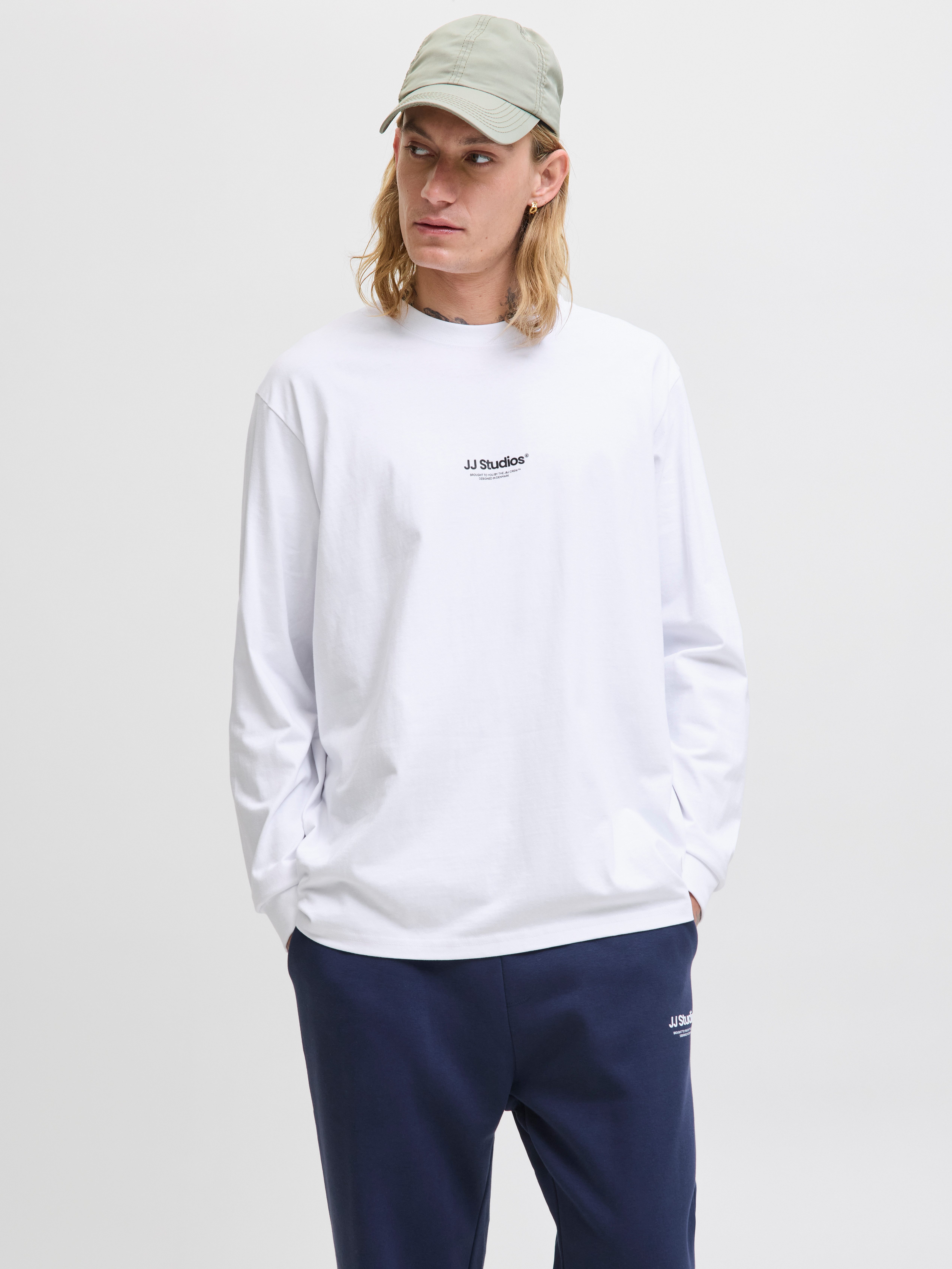 Jack & Jones Langarmshirt JJESOHO TEE LS CREW NECK NOOS günstig online kaufen