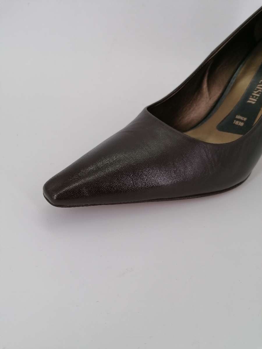 Peter Kaiser Pumps