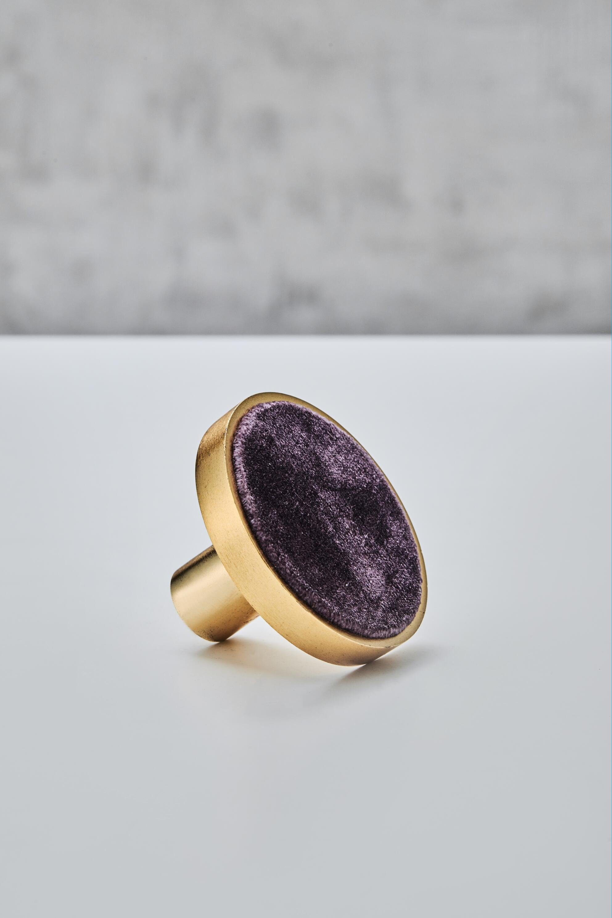 carla&marge mit cm) (1-St), Fig Samtbezug (8,5 Purple in Garderobenhaken Lalibra, goldfarbener Lila Wandhaken