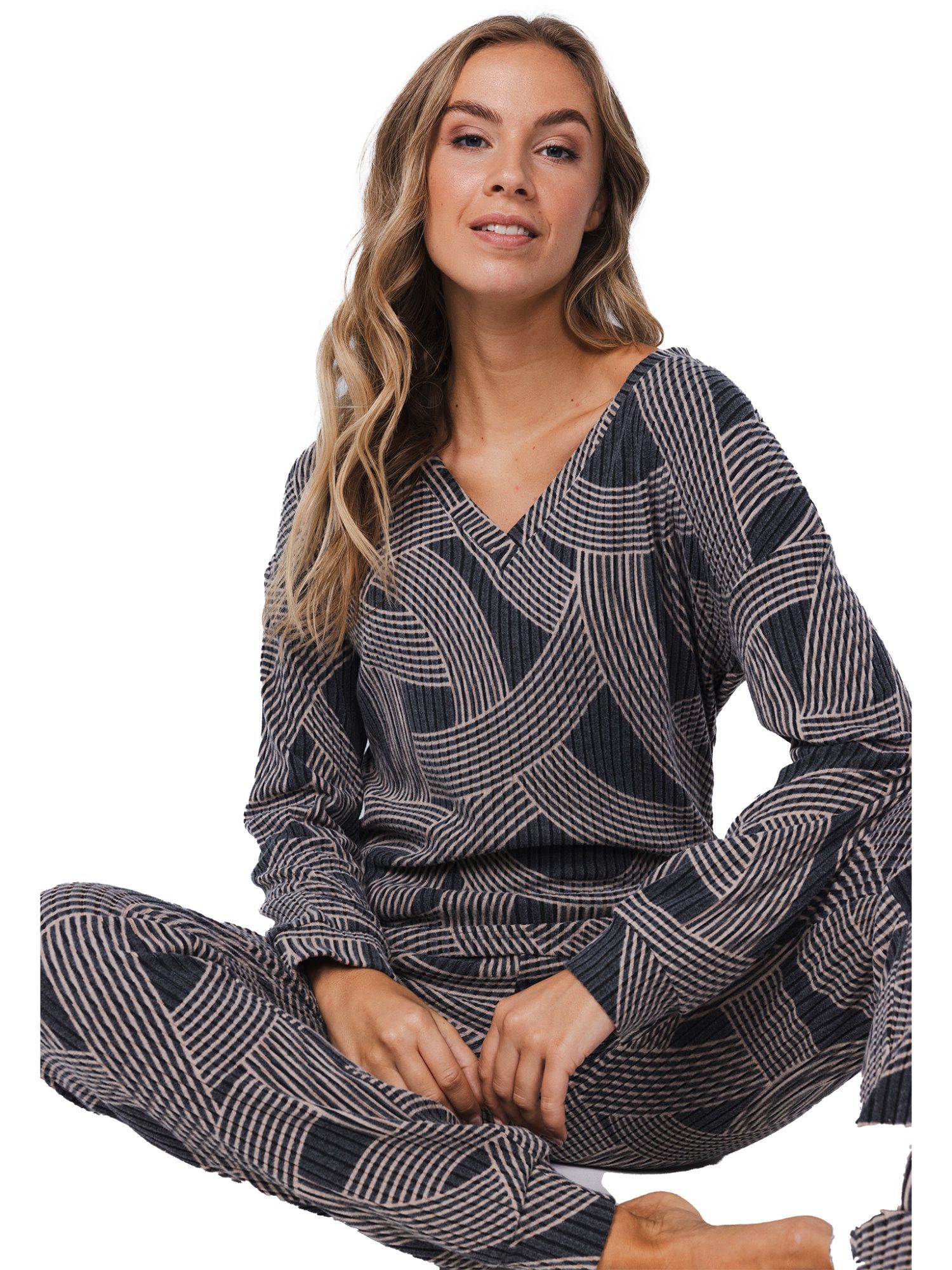Pastunette Schlafanzug Damen Flanell Pyjama mit Bündchen (2 tlg) Modisches günstig online kaufen