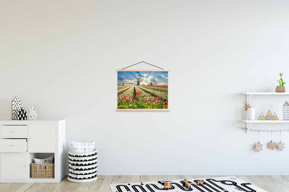 MuchoWow Poster Windmühle - Tulpen - Himmel - Natur, (1 St), Posterleiste, Textilposter für Wohnzimmer, Bilderleiste, Magnetisch | Poster