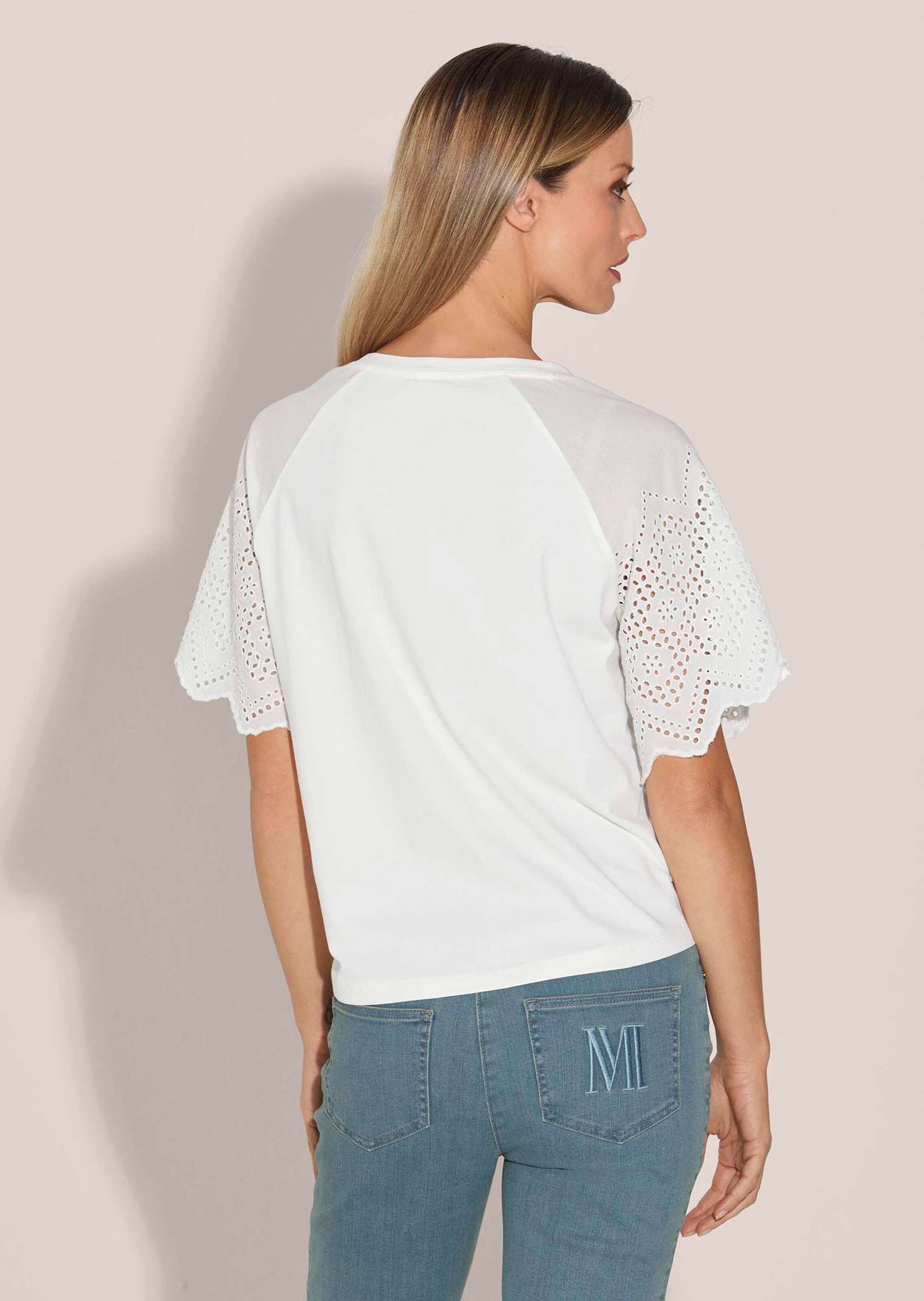 MADELEINE Shirtbluse Kurzes Sommerbluse mit Lochstickerei Uni-Design mit femininem Rundhalsausschnitt