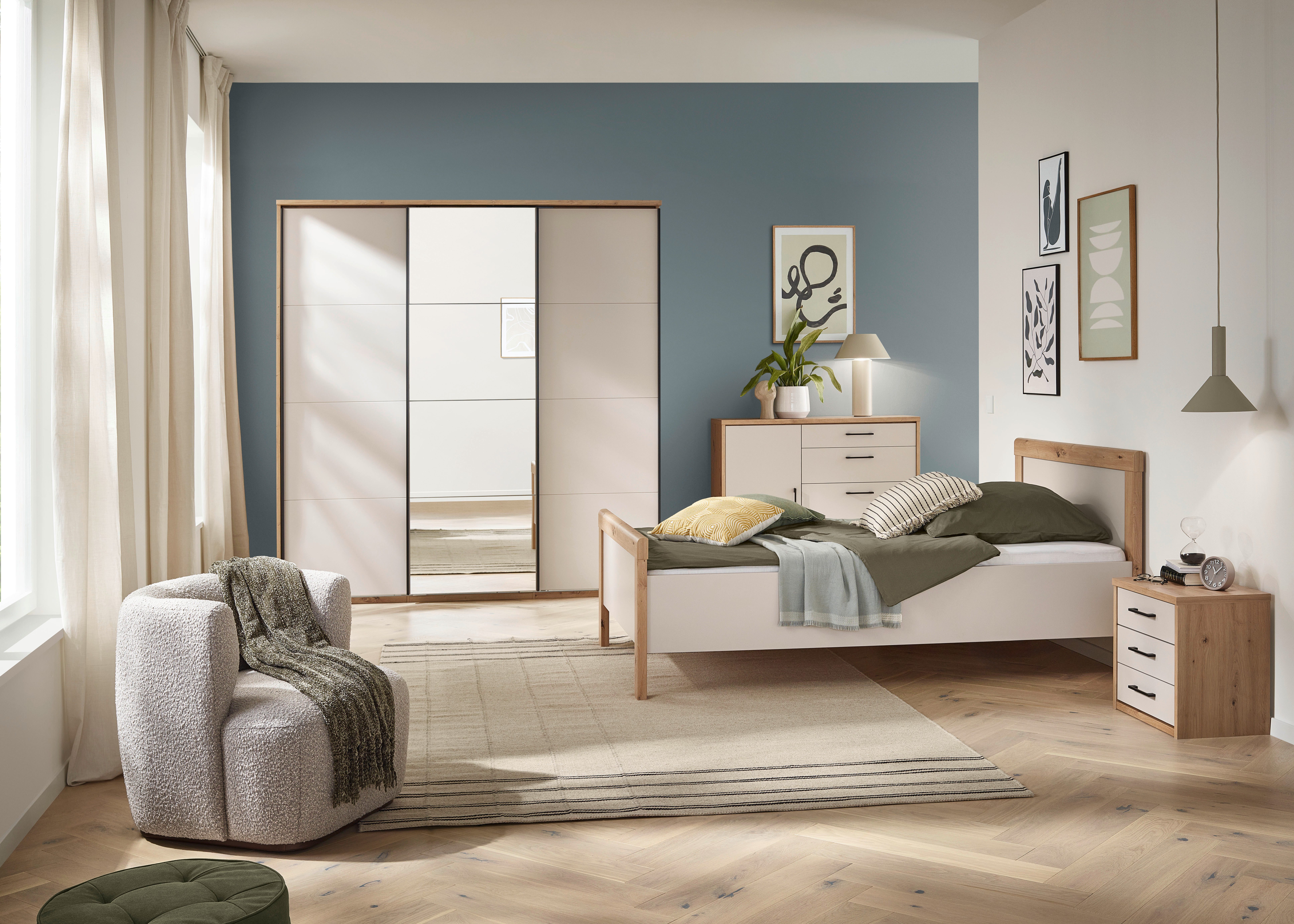 priess Einzelbett Warburg hochwertiges Komfortbett aus Deutschland, geeignet für Motorrahmen, mit abgerundete Kanten