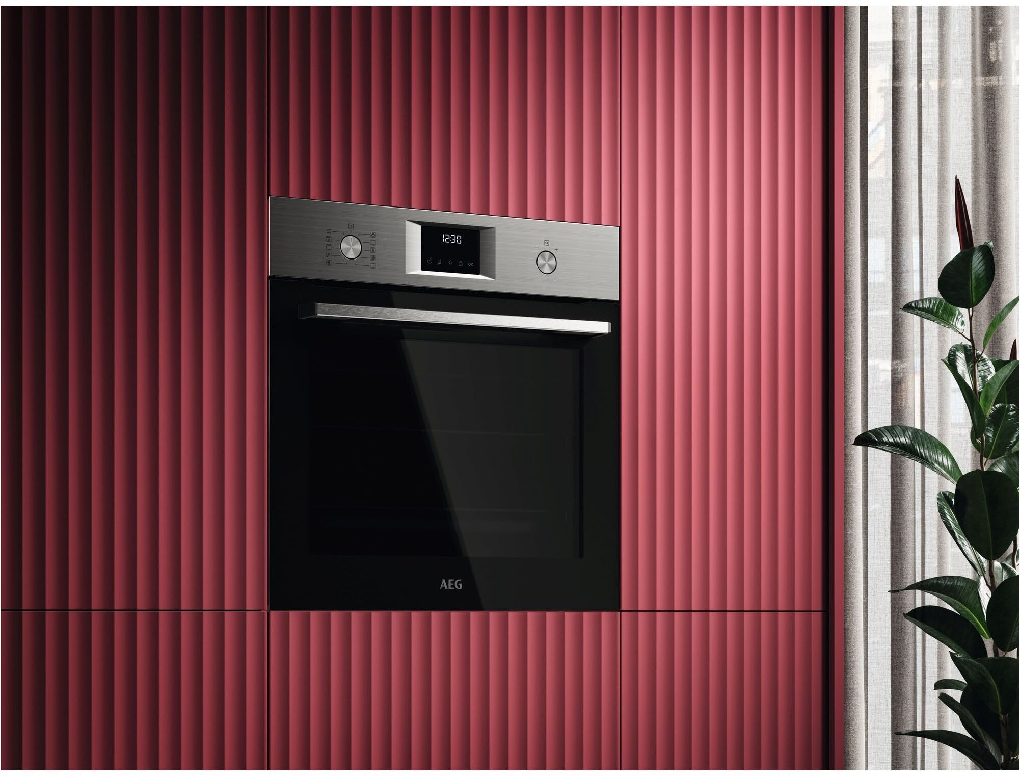 AEG Pyrolyse Backofen 5000 OU5PB40ZSM, Pyrolyse-Selbstreinigung, extra großer Garraum, 45 Programme, Energieeffizienzklasse A++