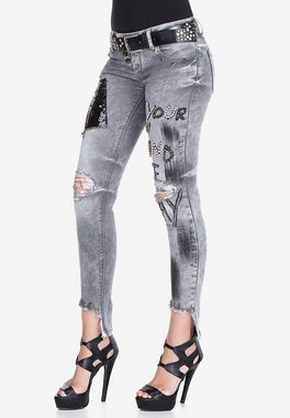 Cipo & Baxx Bequeme Jeans mit Patches und Pailletten