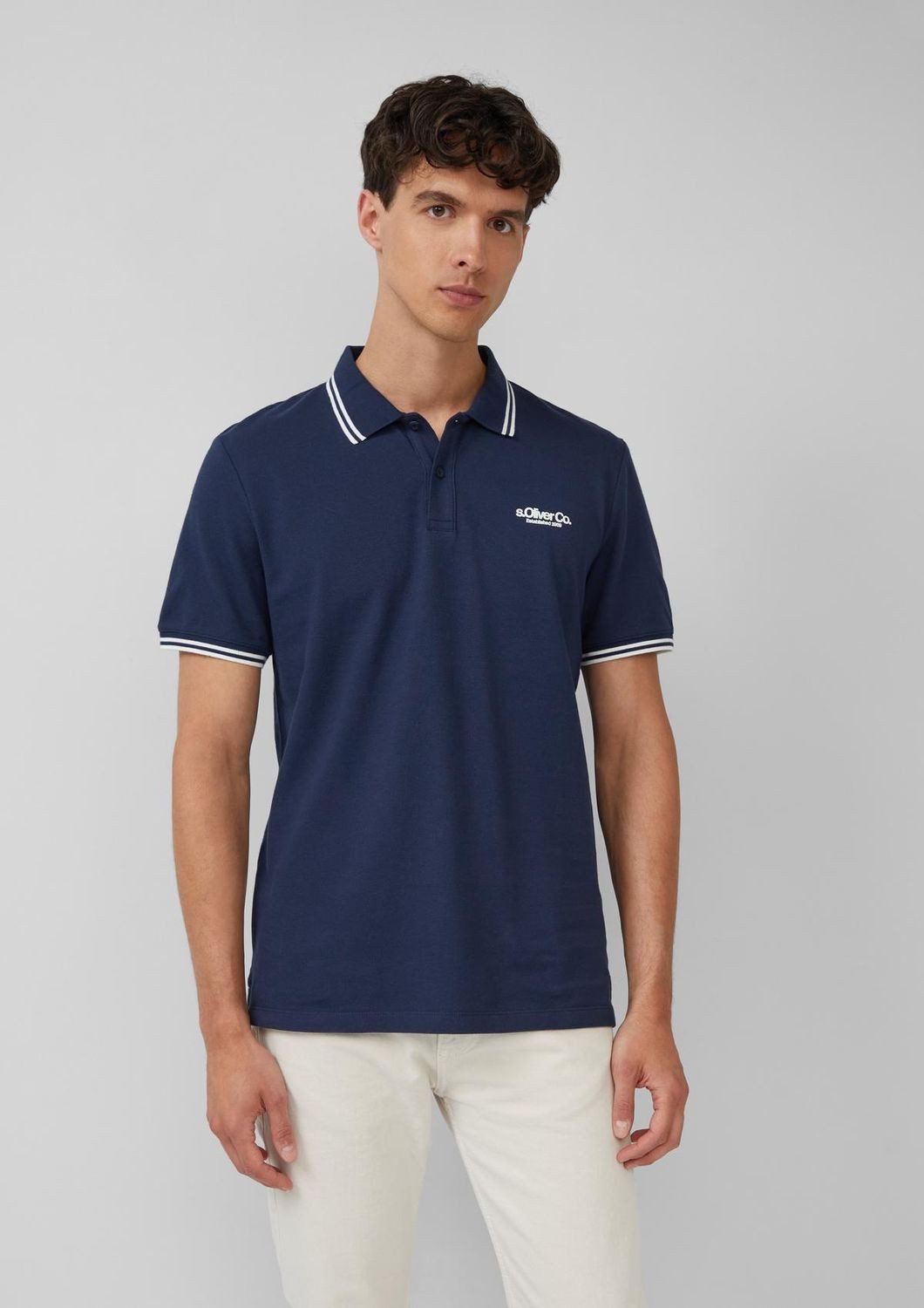 s.Oliver Poloshirt Poloshirt mit Waffelstruktur und Logo-Patch Kragen, Knop günstig online kaufen