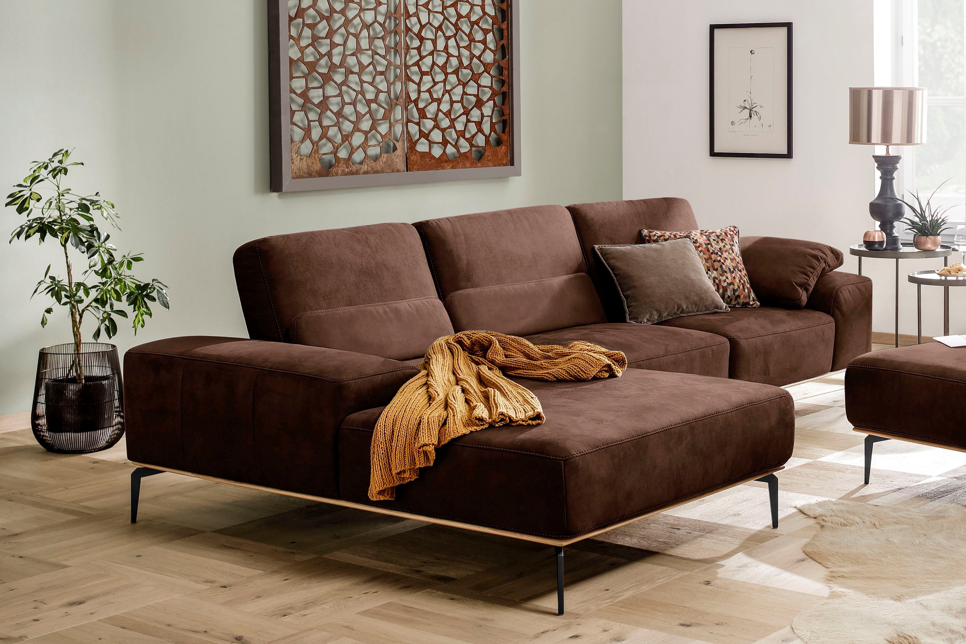 W.SCHILLIG Ecksofa run, mit Holzsockel, Füße in Schwarz pulverbeschichtet, Breite 319 cm