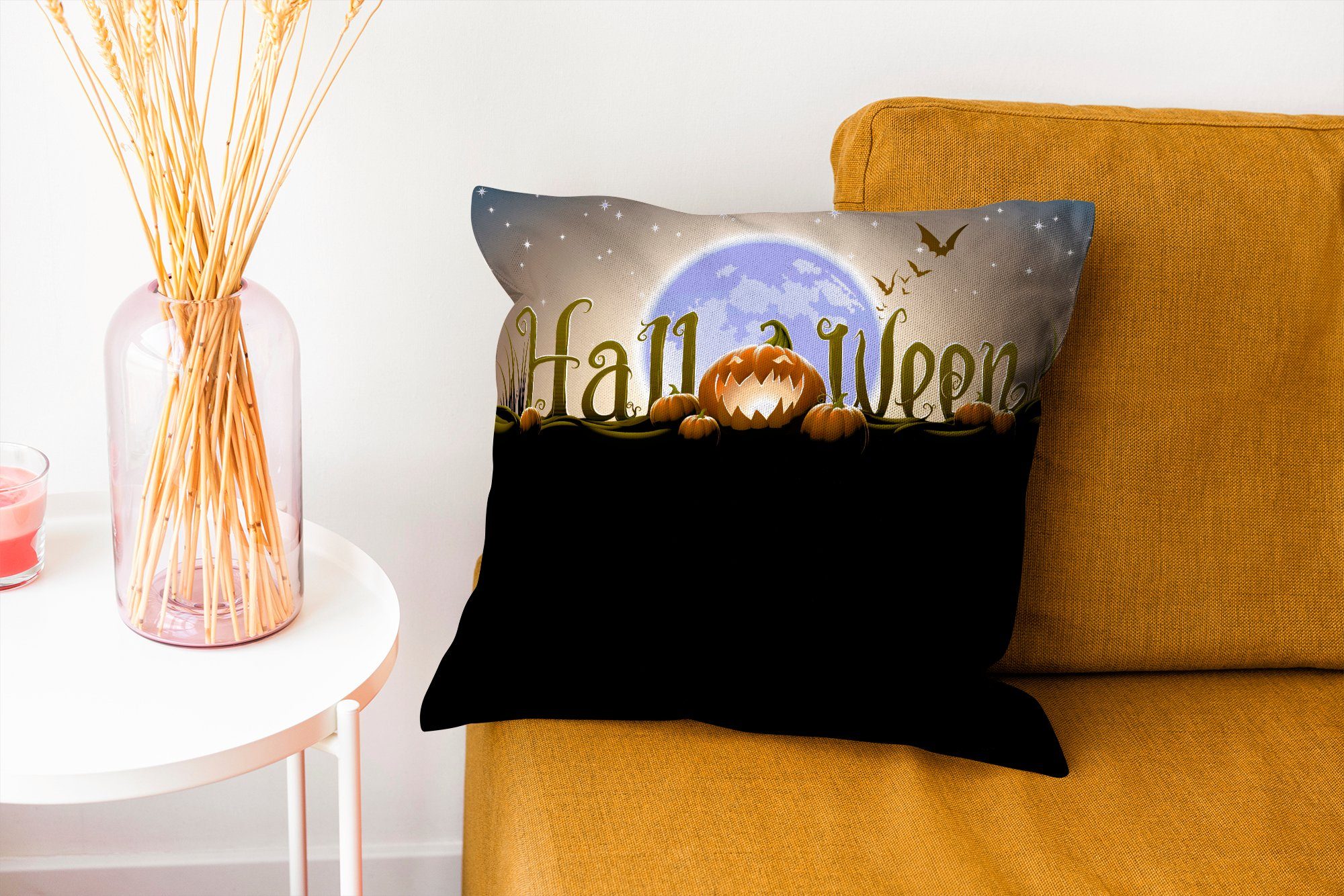 MuchoWow Dekokissen Die von Zierkissen mit Halloween den in Wohzimmer, einer, Füllung Buchstaben beleuchtet Vollmond Deko, Schlafzimmer, für durch Sofakissen