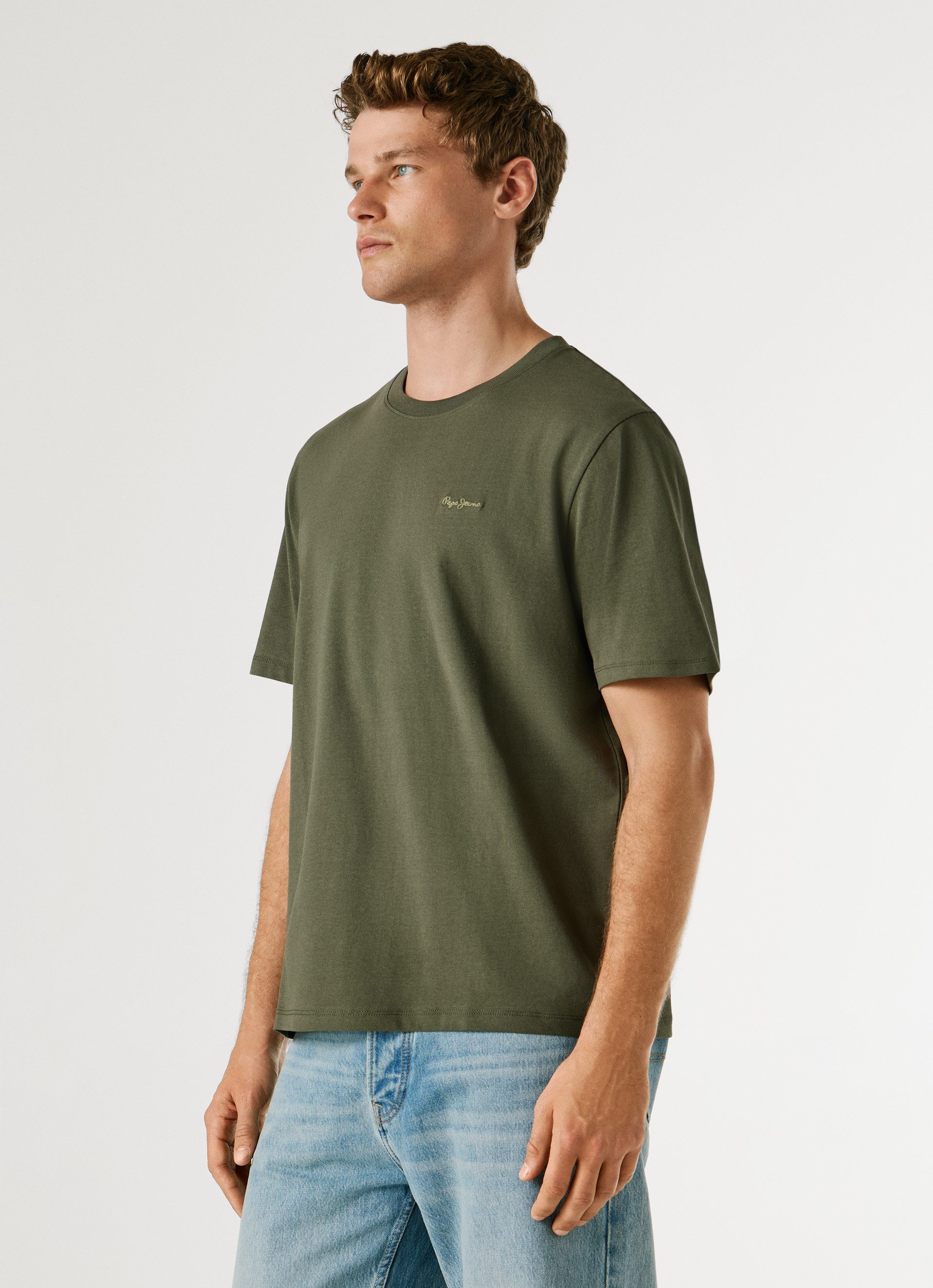 Pepe Jeans T-Shirt CONTRAST CONNOR mit Rundhals und gesticktem Logo