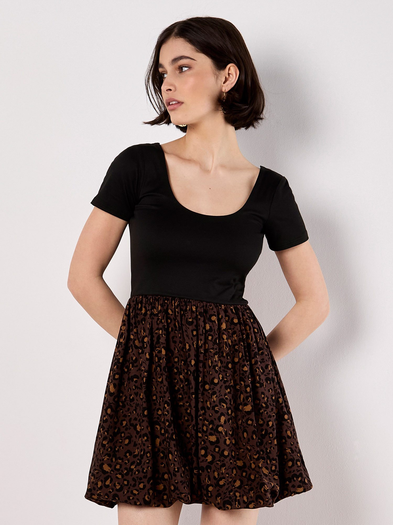 Apricot Minikleid Animal-Print Kleid mit Ballonrock günstig online kaufen